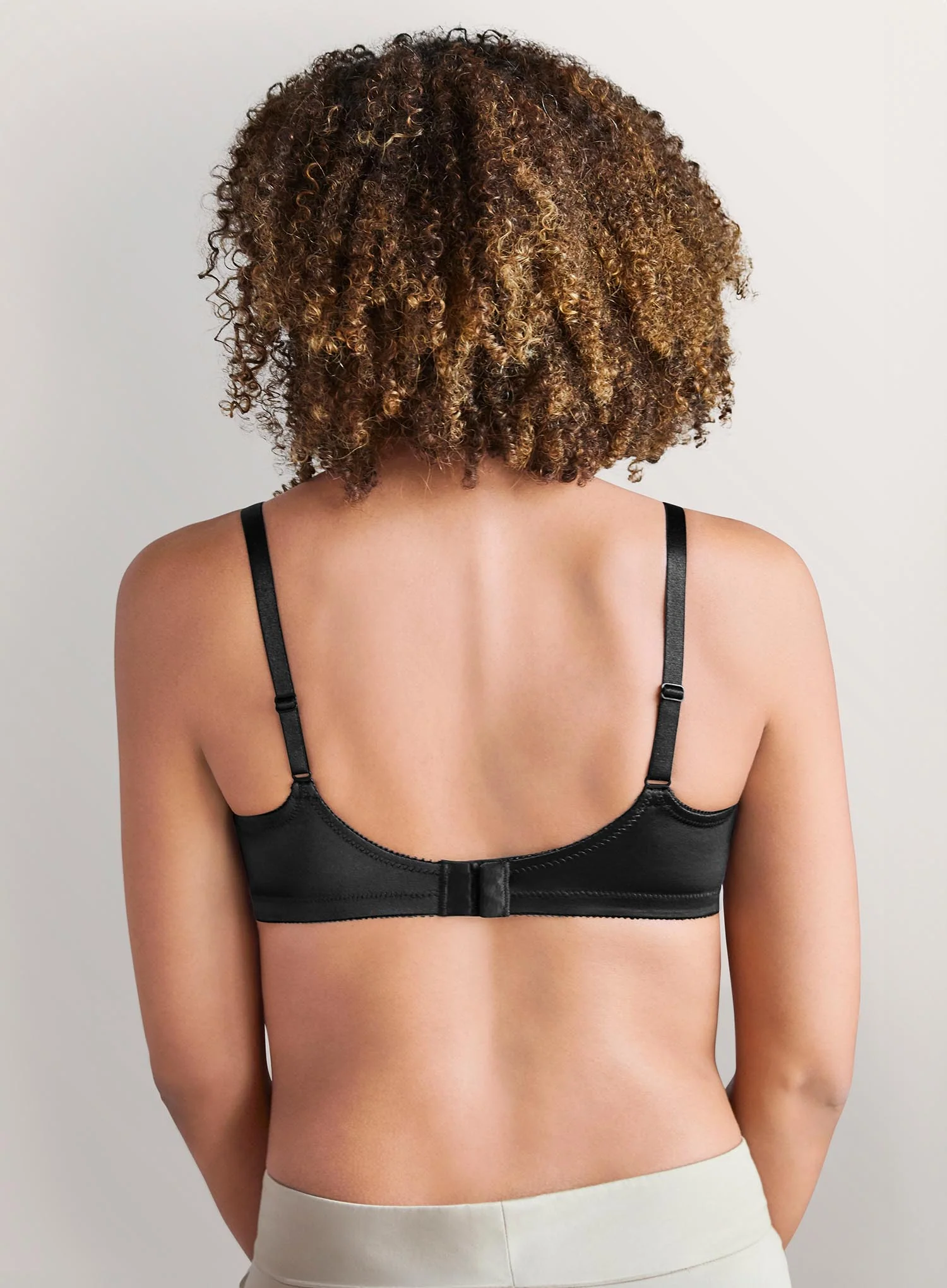 Amoena: Isabel Cami Soft Mastectomy Bra Black - Image 2