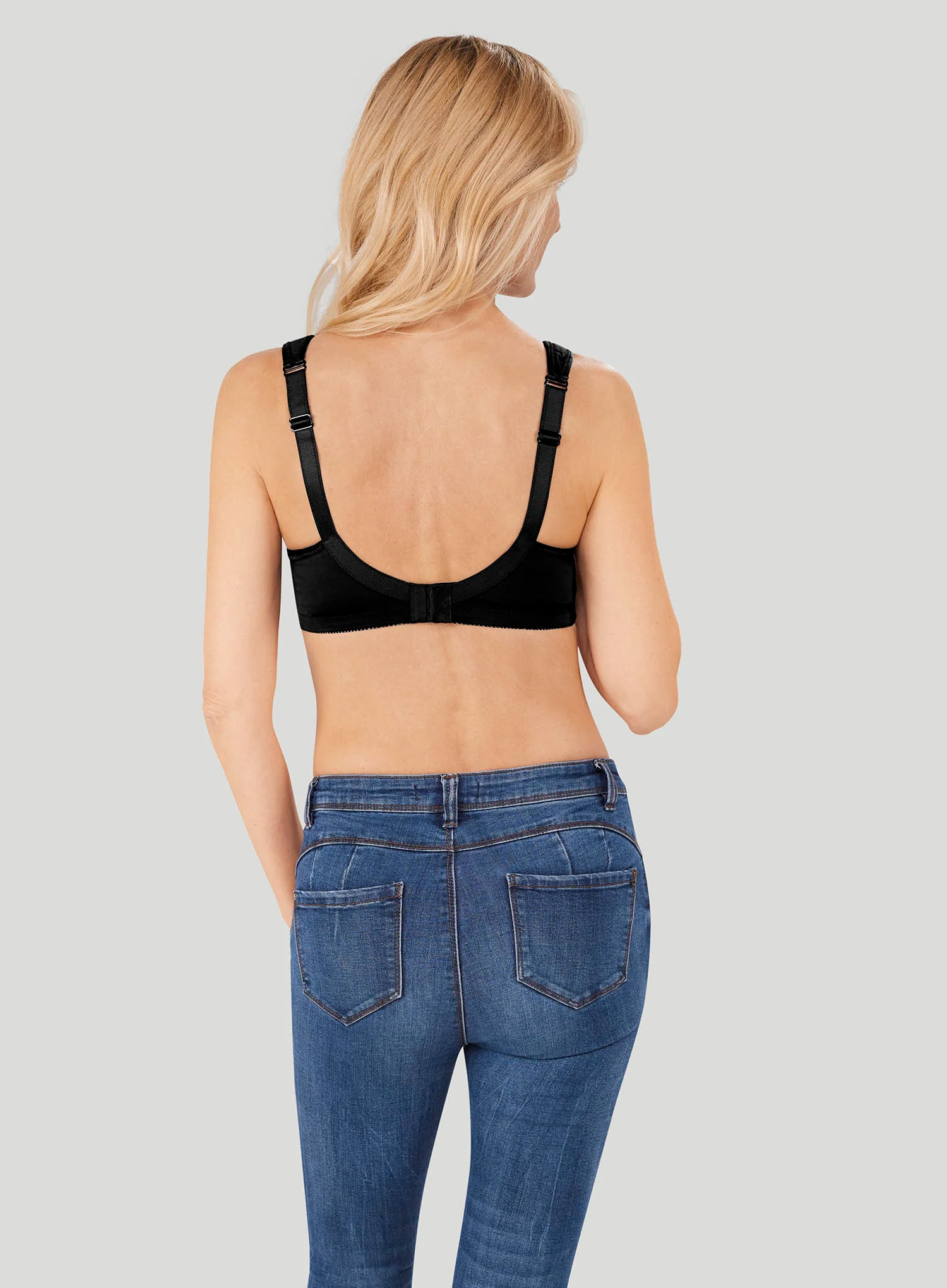 Amoena: Isadora Soft Cup Mastectomy Bra Black - Image 3