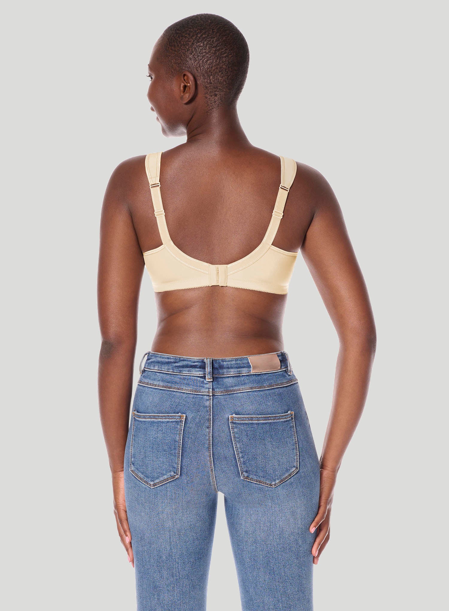 Amoena: Isadora Soft Cup Mastectomy Bra Sand - Image 3