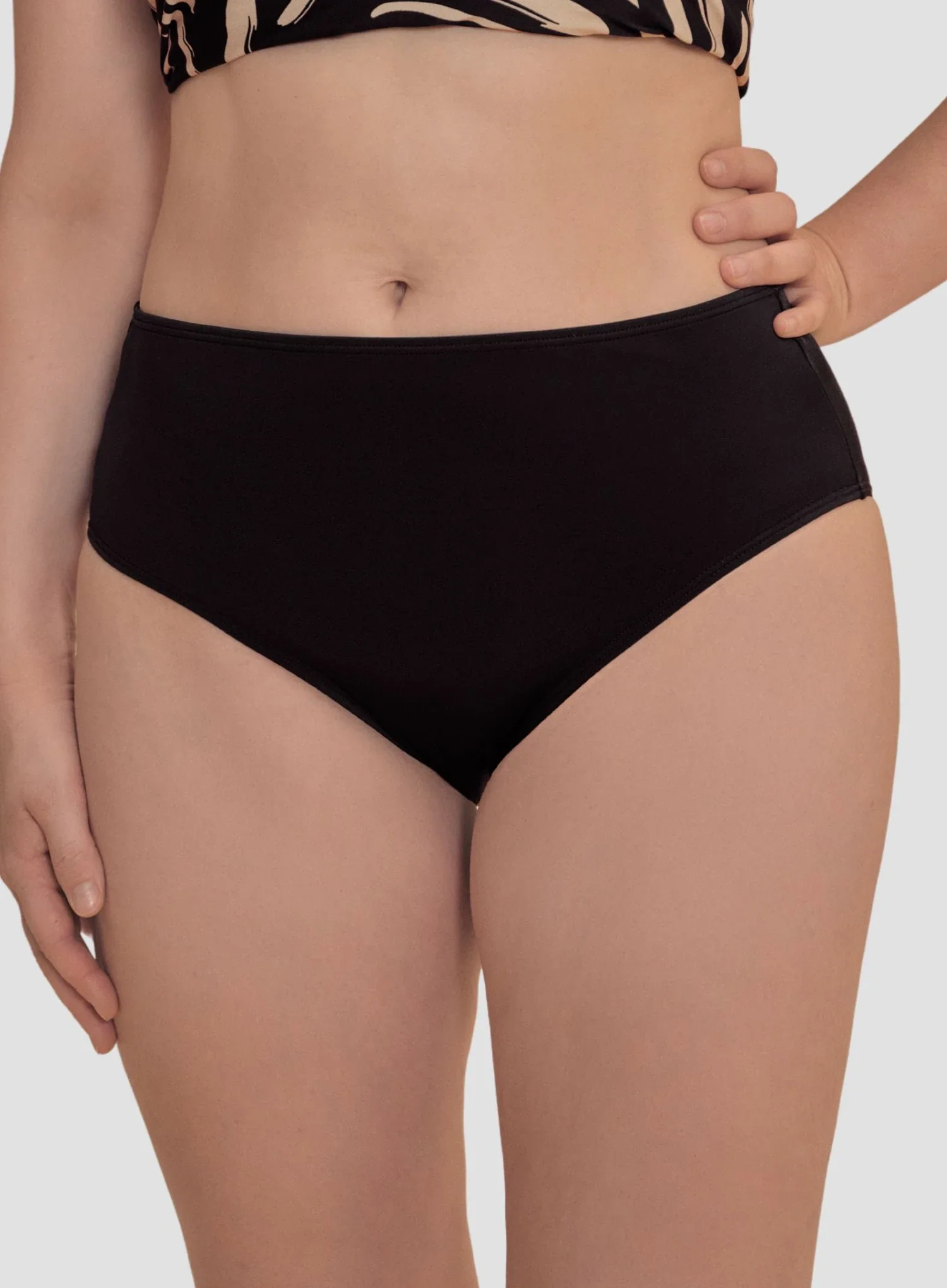 Amoena: Turin High Waist Bikini Brief Black - Image 3