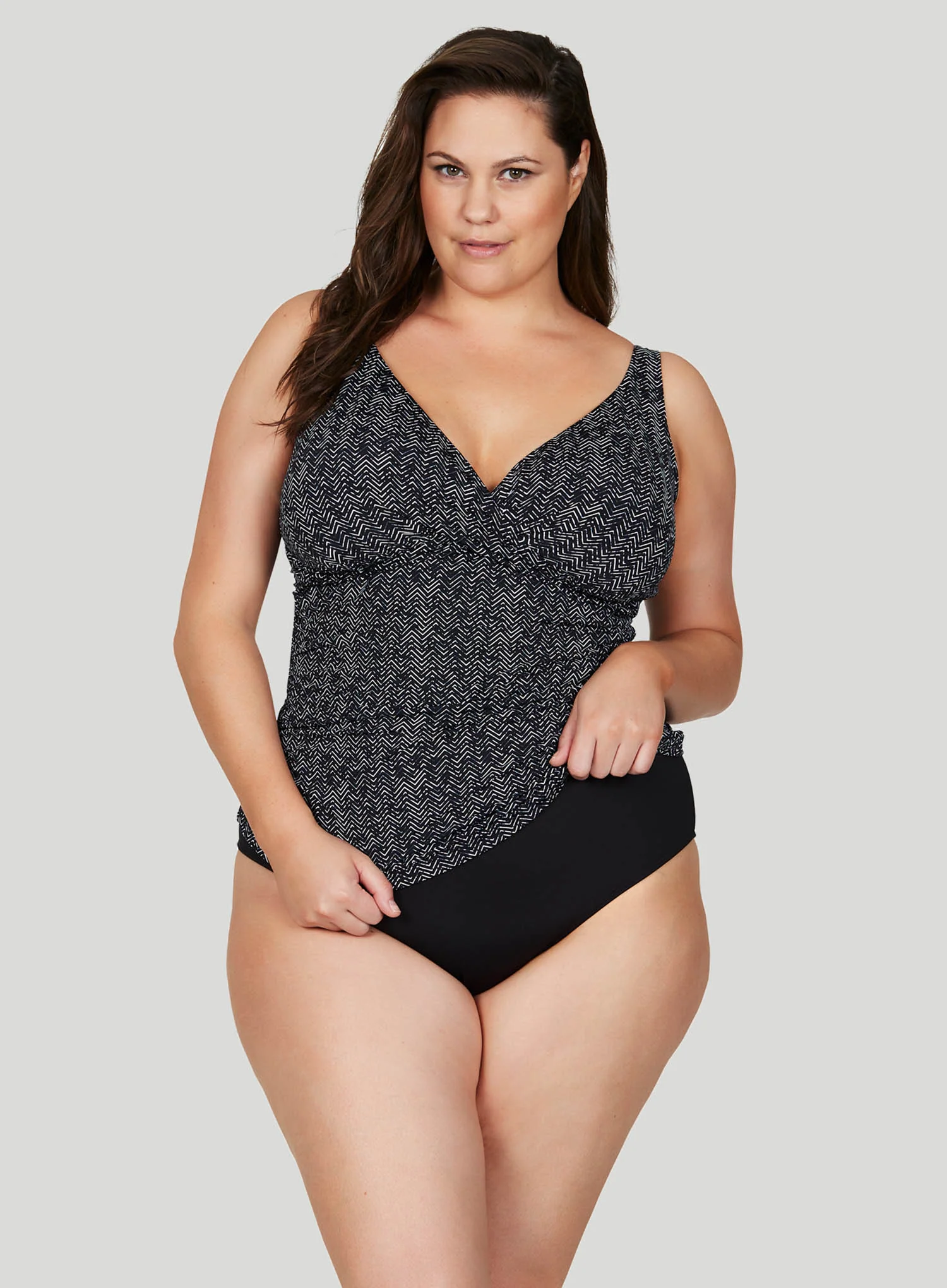 Artesands: Zig Zag Delacroix Tankini Top Black - Image 4