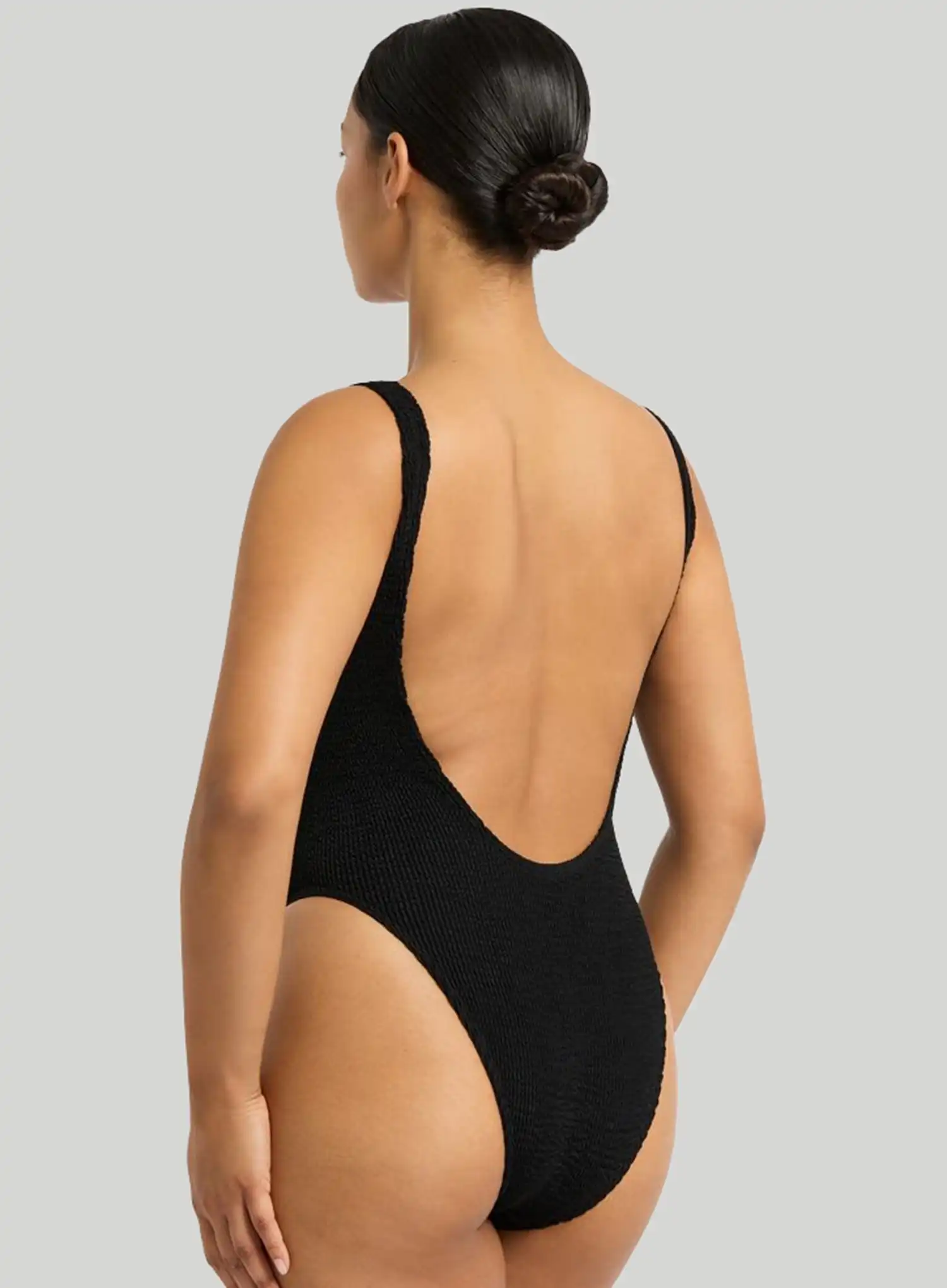 Bond Eye: The Mara One Piece R Black - Image 2