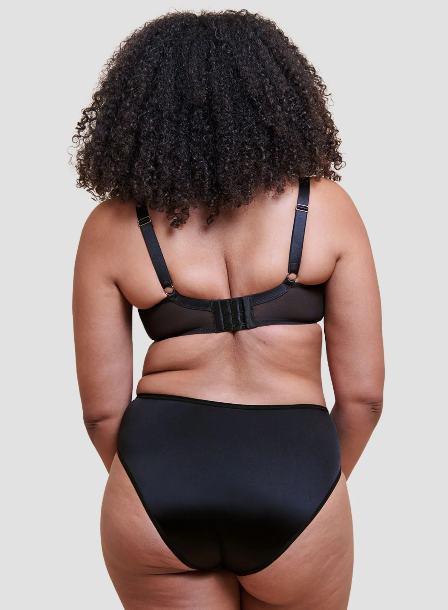 Curvy Kate: Boost Me Up Padded Balconette Bra Black - Image 3