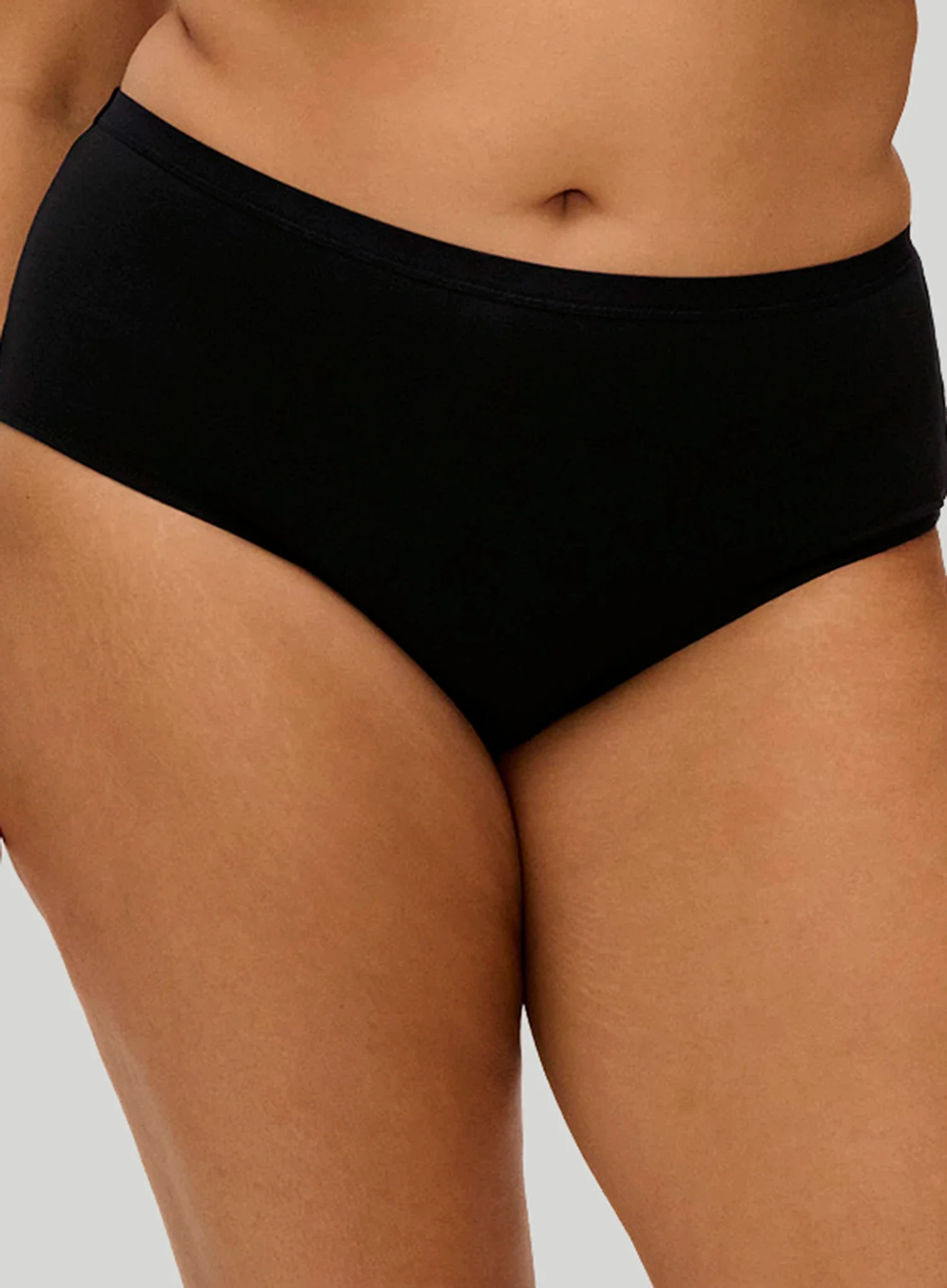 Elomi: Downtime Short Black - Image 3