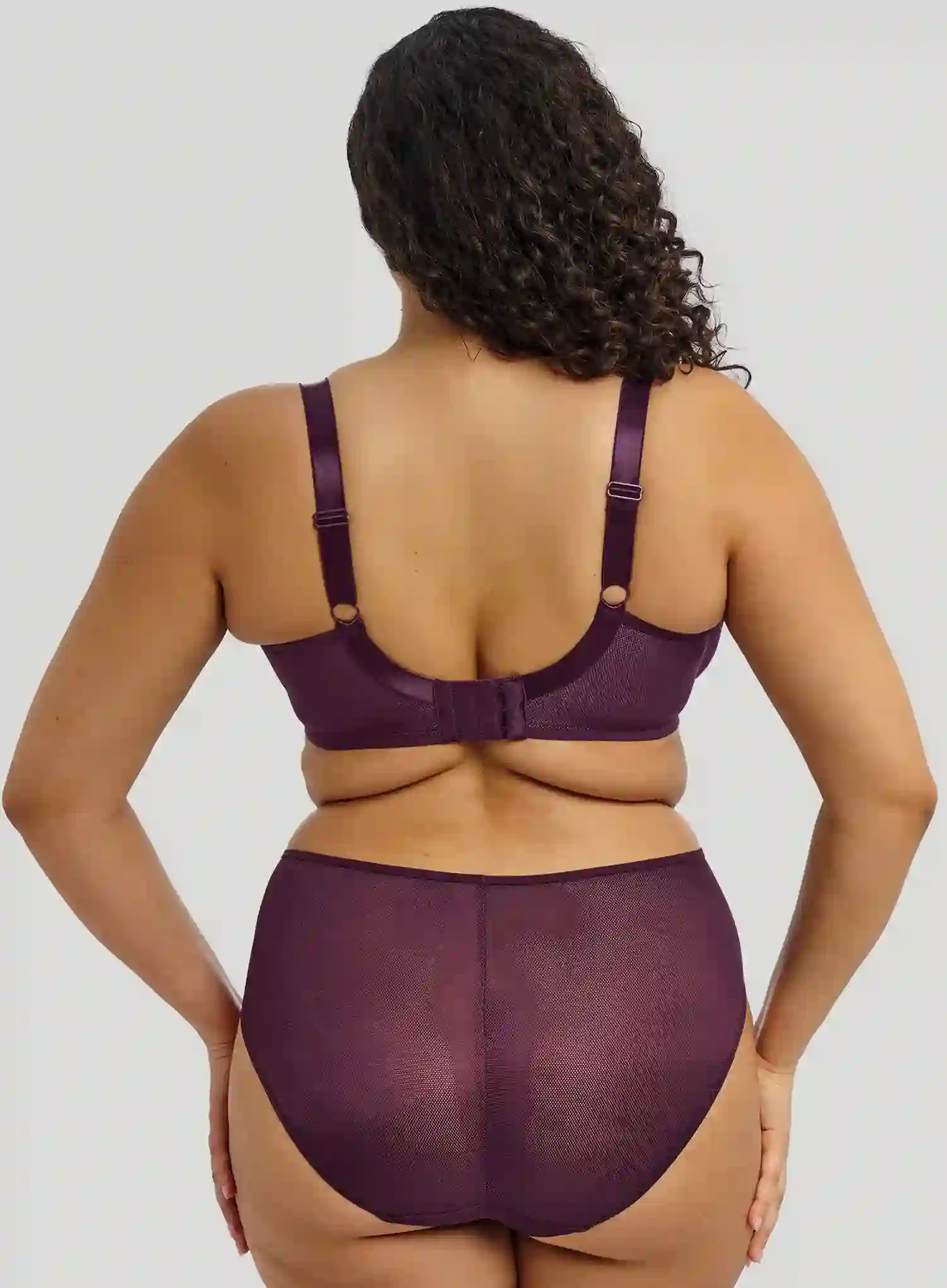 Elomi: Kintai Underwired Plunge Bra Blackberry - Image 3