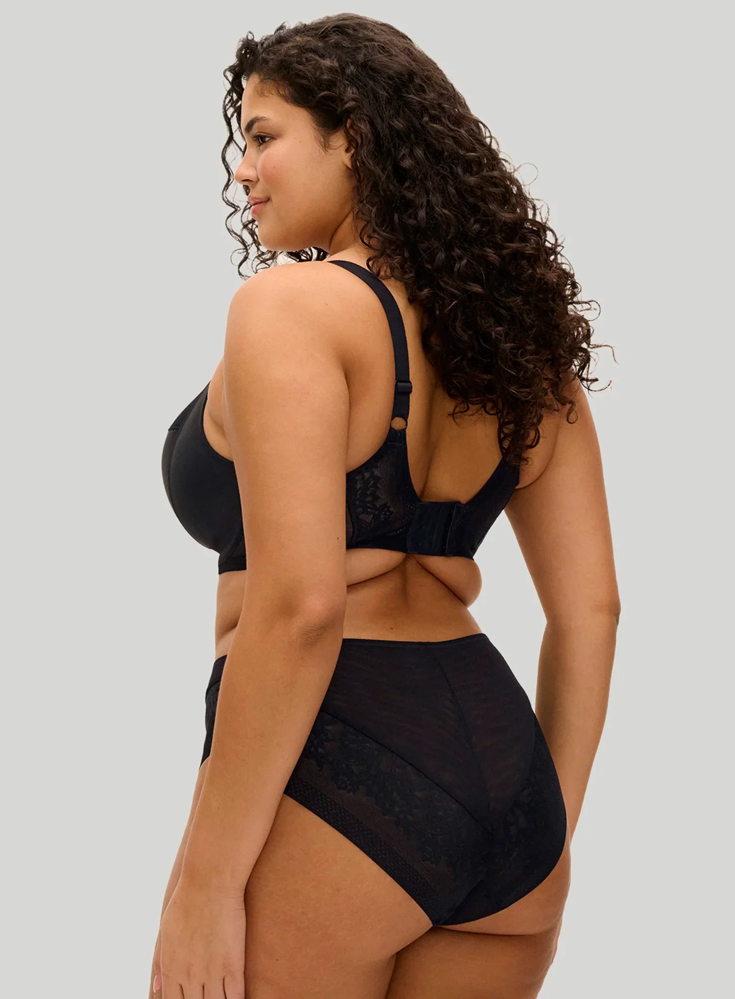 Elomi: Nerina High Leg Brief Black - Image 2