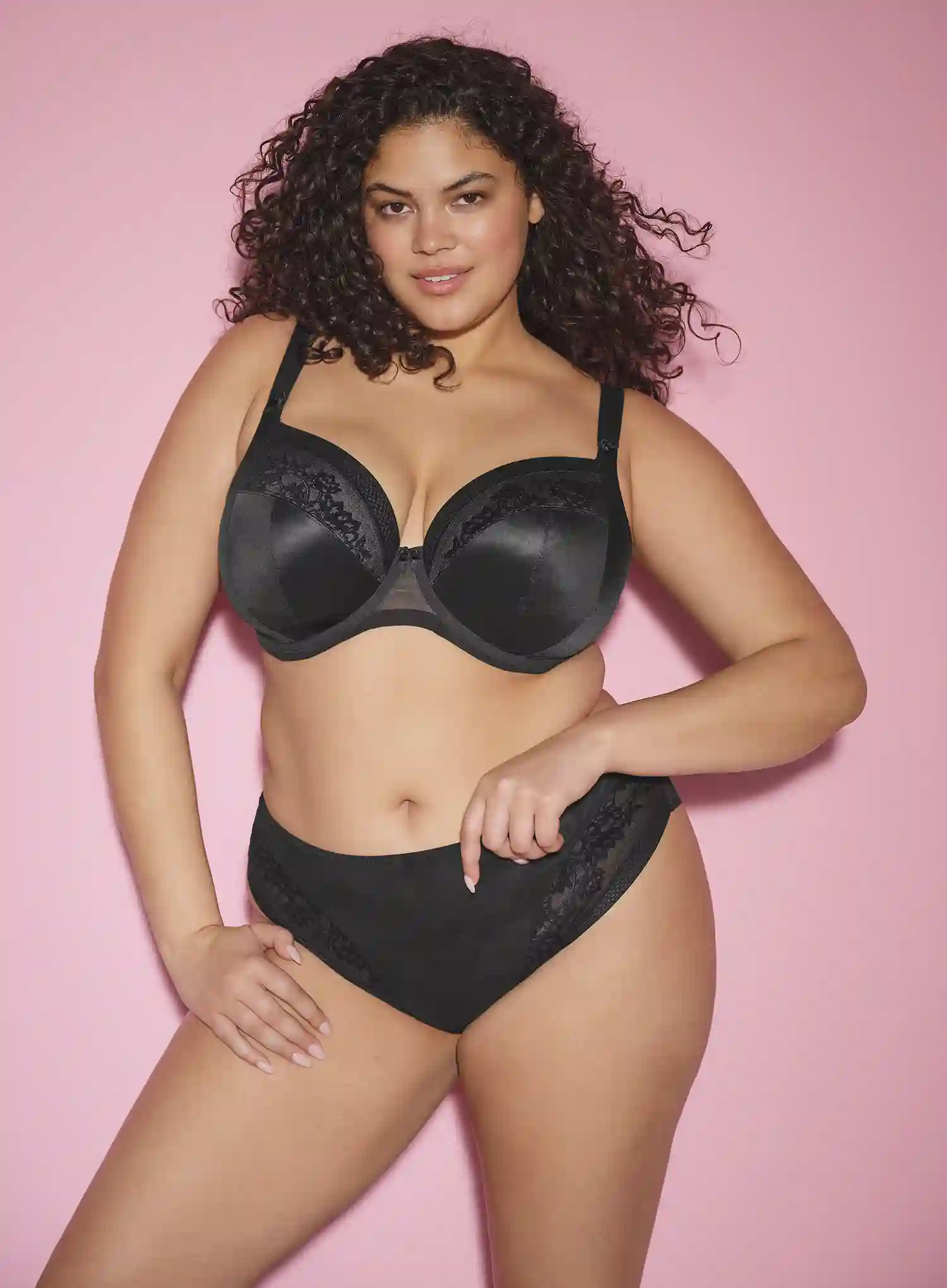 Elomi: Nerina Underwired Plunge Bra Black