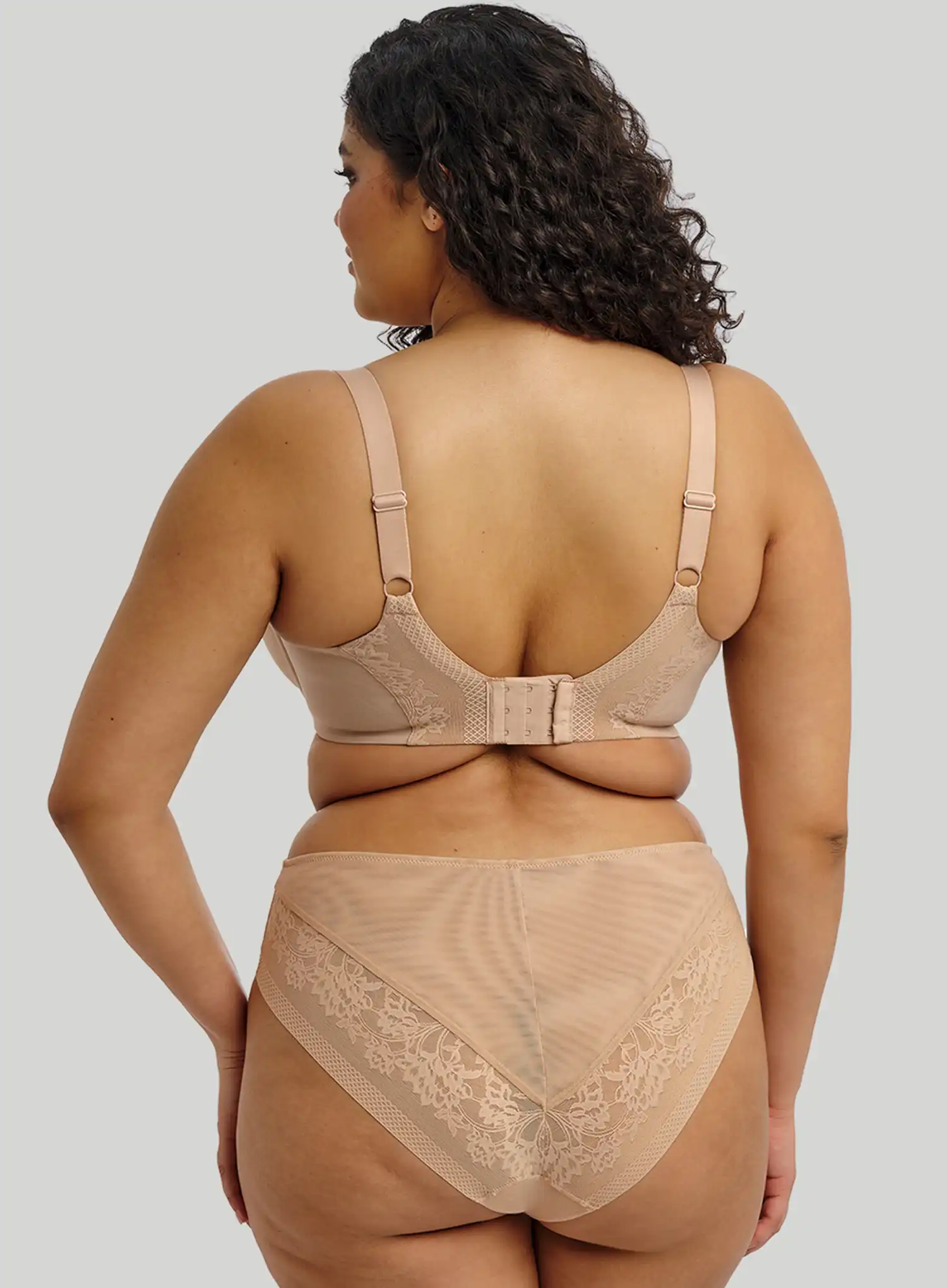 Elomi: Nerina Underwired Plunge Bra Sahara - Image 3