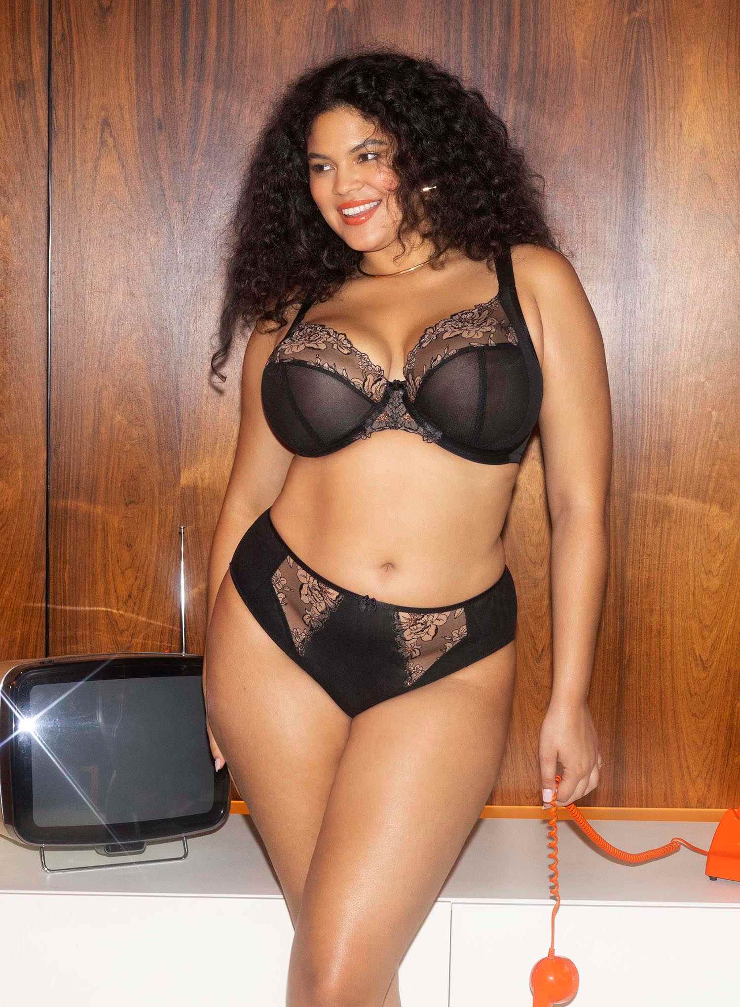 Elomi: Teagan High Leg Brief Black Almond - Image 2
