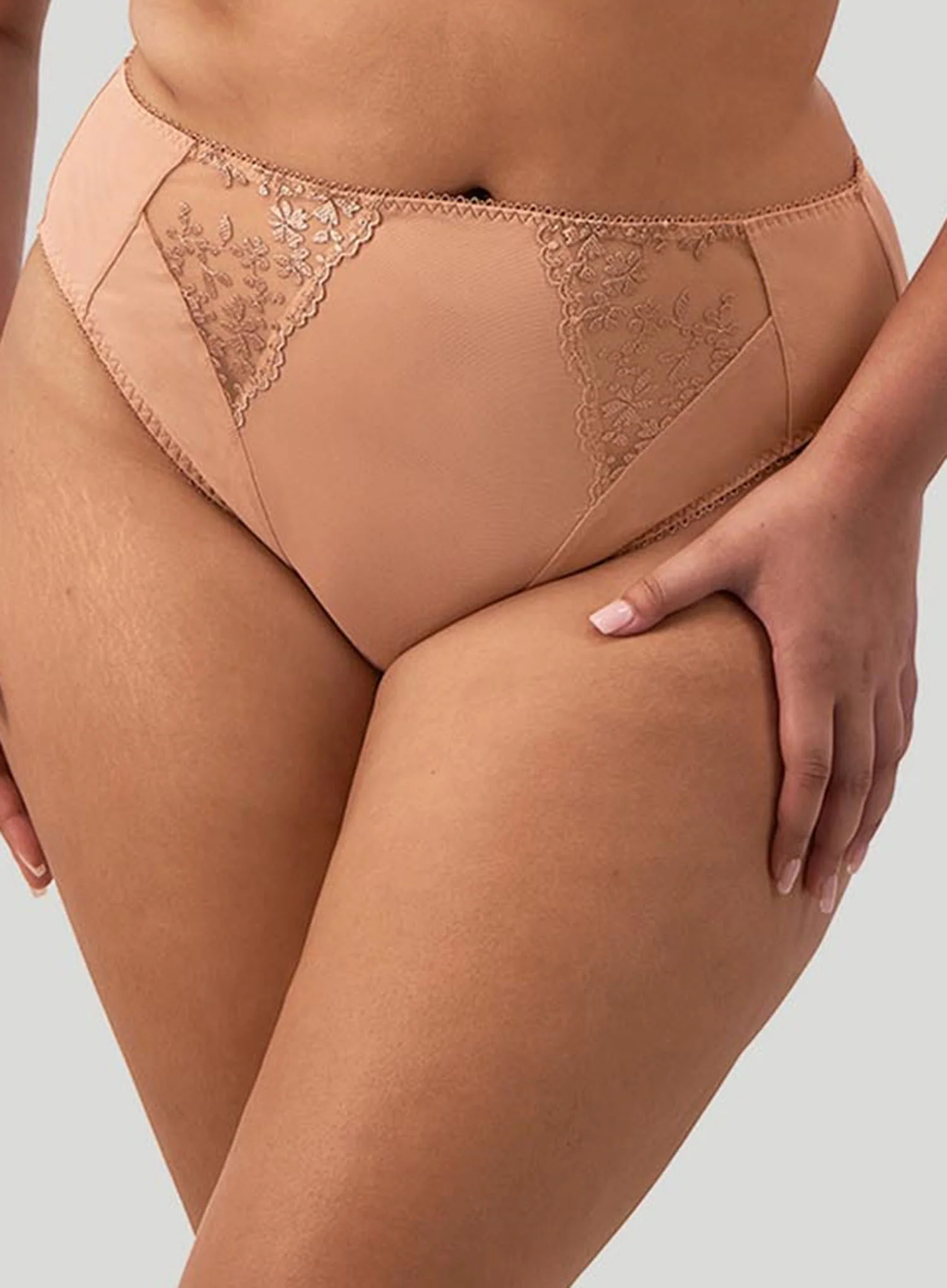 Elomi: Zarla High Leg Brief Cafe Au Lait - Image 4