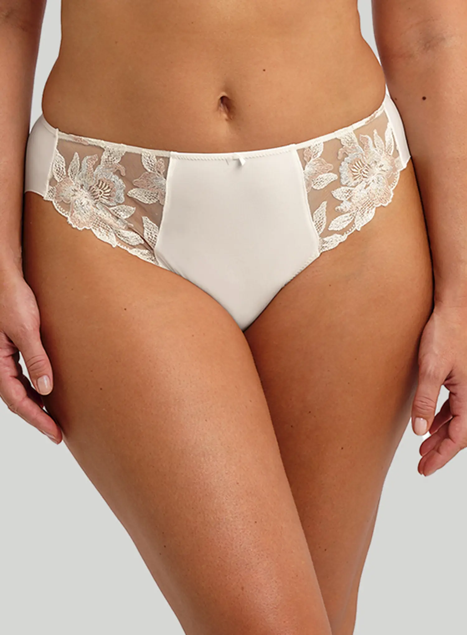 Fantasie: Magdalena Brief Ivory - Image 3