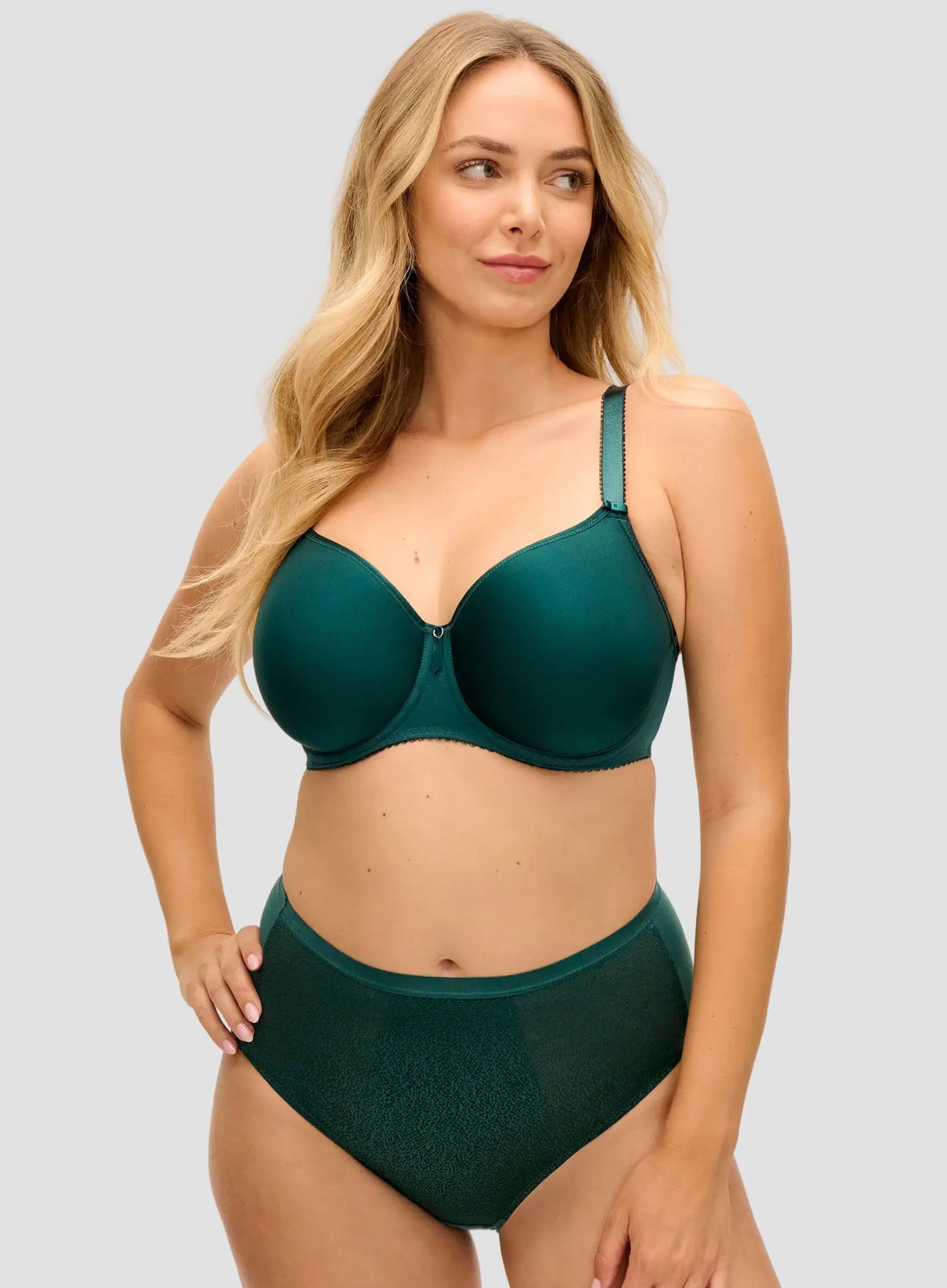 Fantasie: Rebecca Essentials Underwired Moulded Spacer Bra Forest Green - Image 2