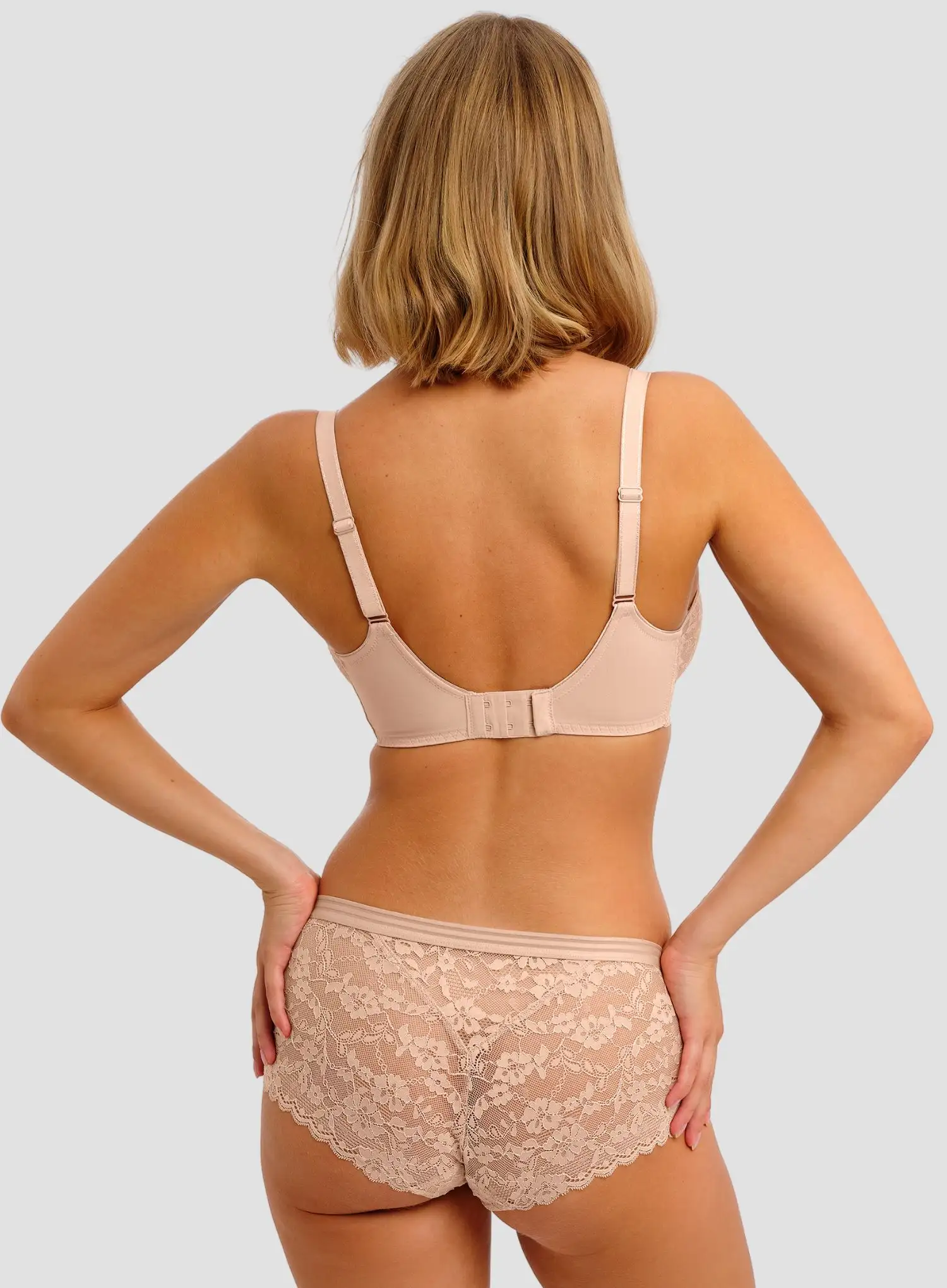 Freya: Offbeat Short Natural Beige - Image 2