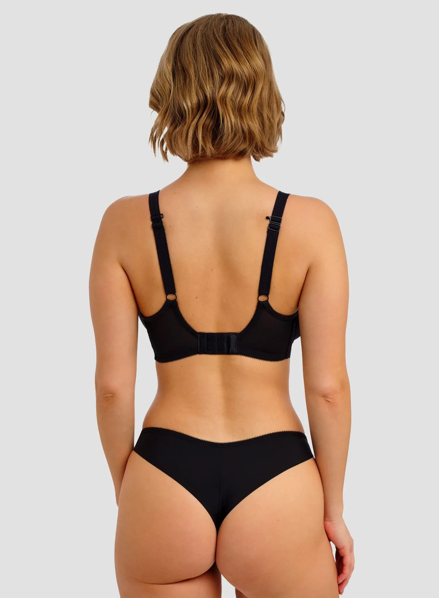 Freya: Quinn Brazilian Black - Image 3