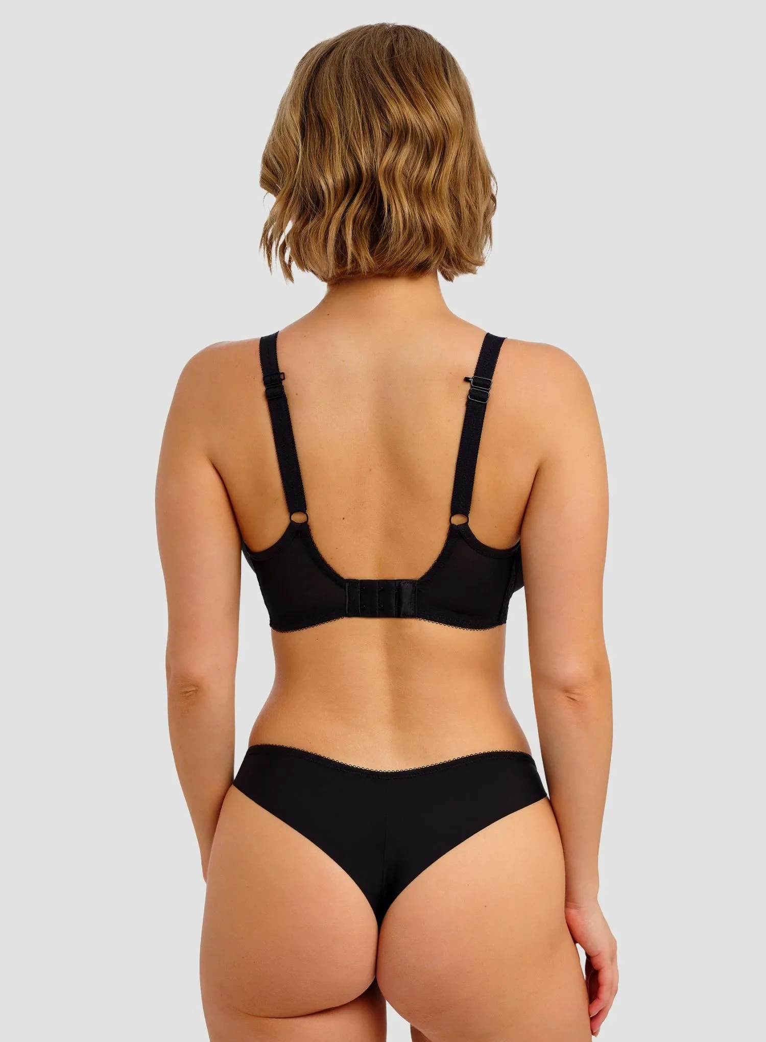 Freya: Quinn Underwired Moulded Spacer Bra Black - Image 3
