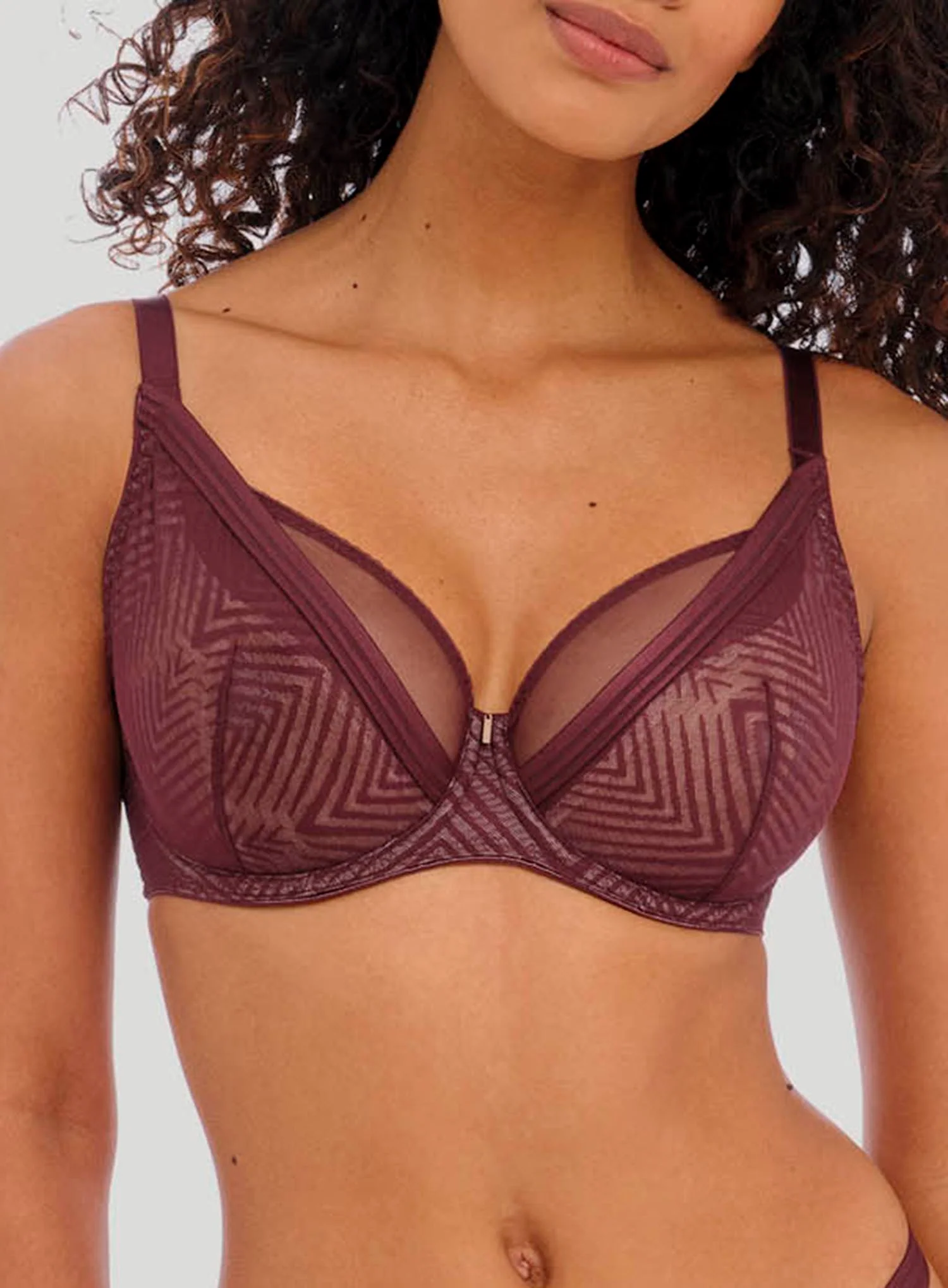 Freya: Tailored High Apex Underwired Plunge Bra Dark Cherry - Image 4