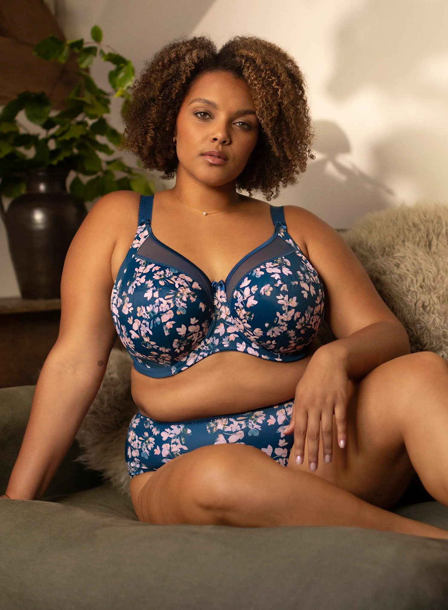 Goddess: Kayla Banded Underwired Bra Teal Blossom