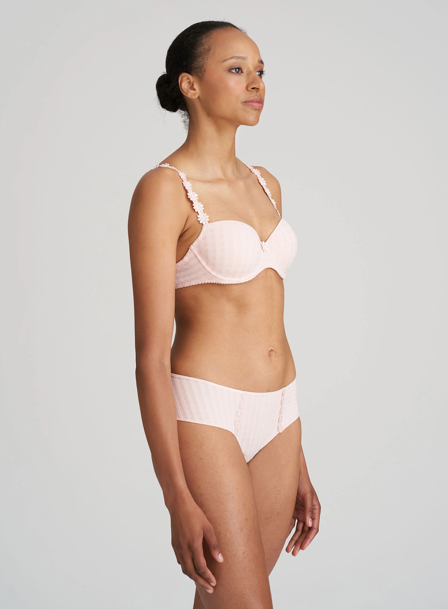 Marie Jo: Avero Padded Balcony Bra Pearl Pink - Image 4