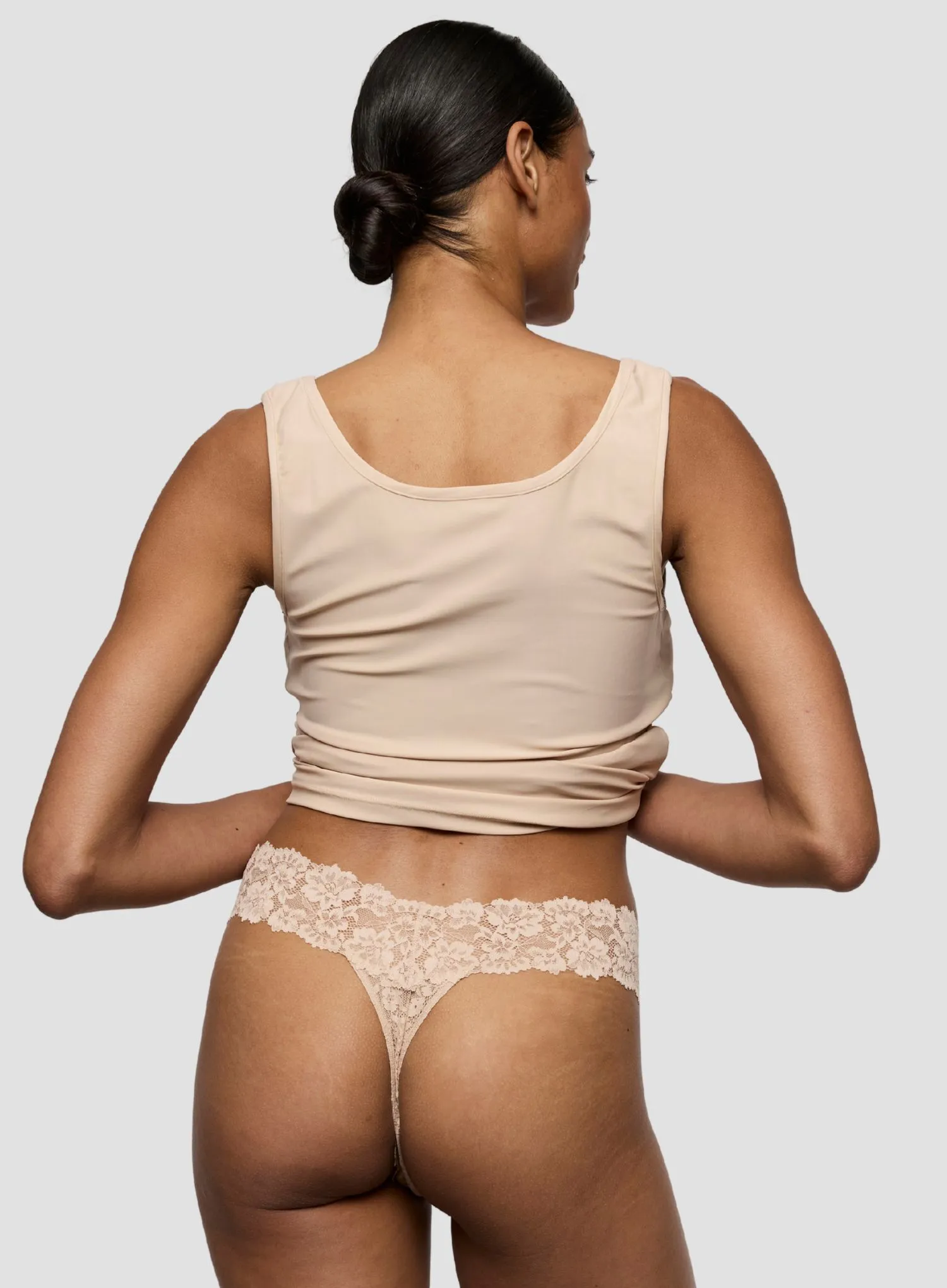 Marie Jo: Soft Studio Lace Thong Caffe Latte - Image 2