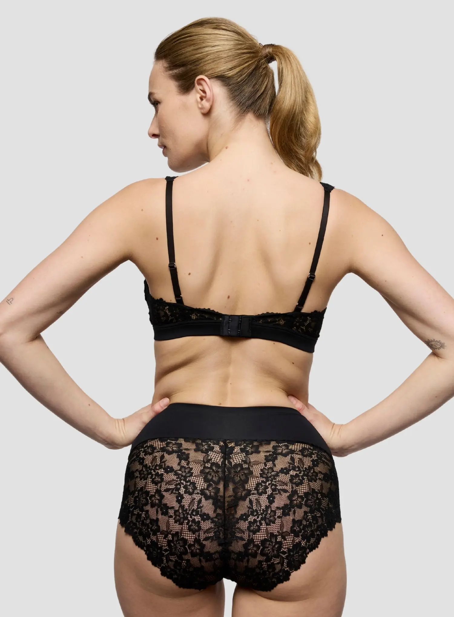 Marie Jo: Soft Studio Padded Wire Free Bralette Black - Image 3