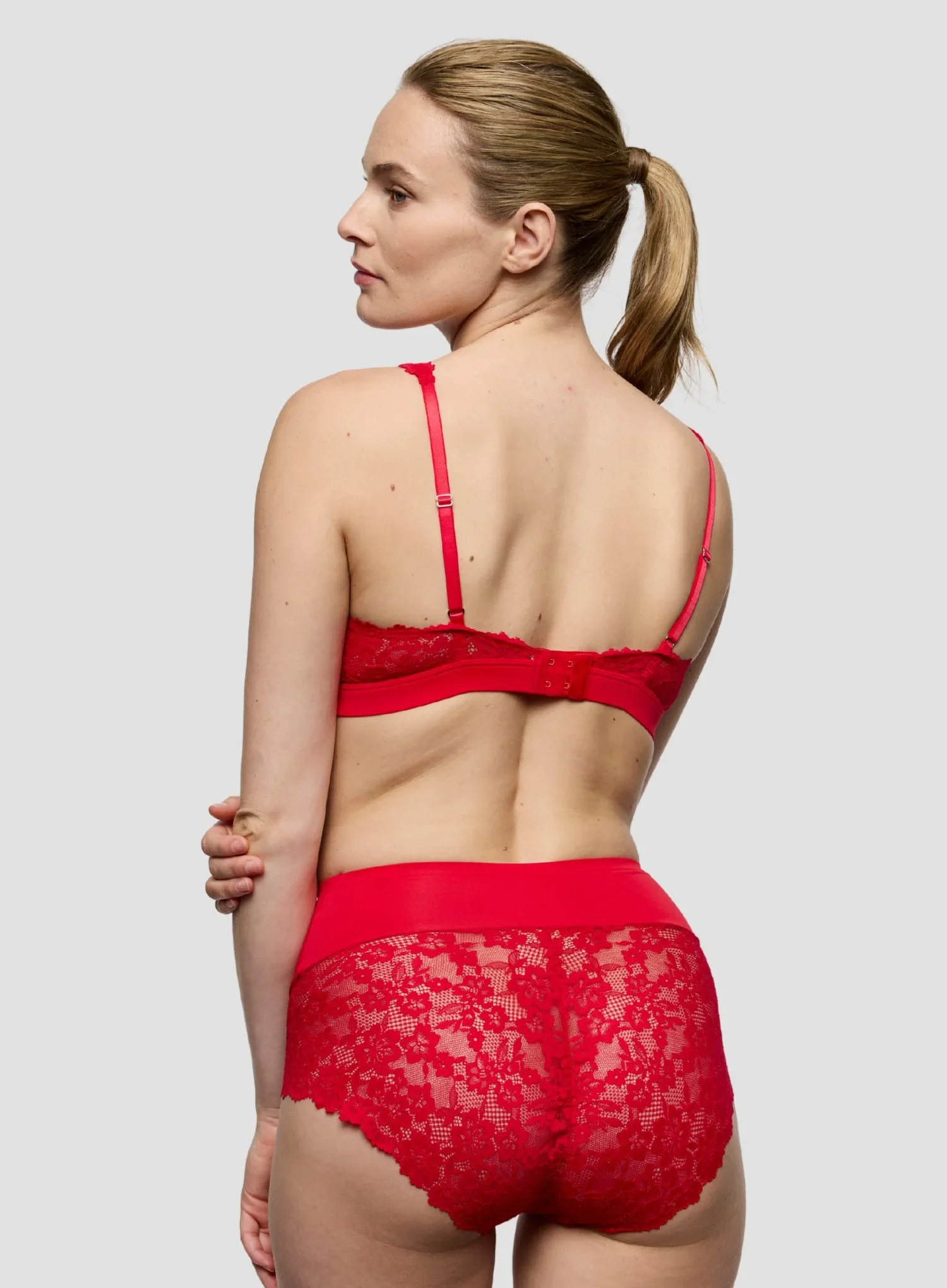 Marie Jo: Soft Studio Padded Wire Free Bralette True Red - Image 3