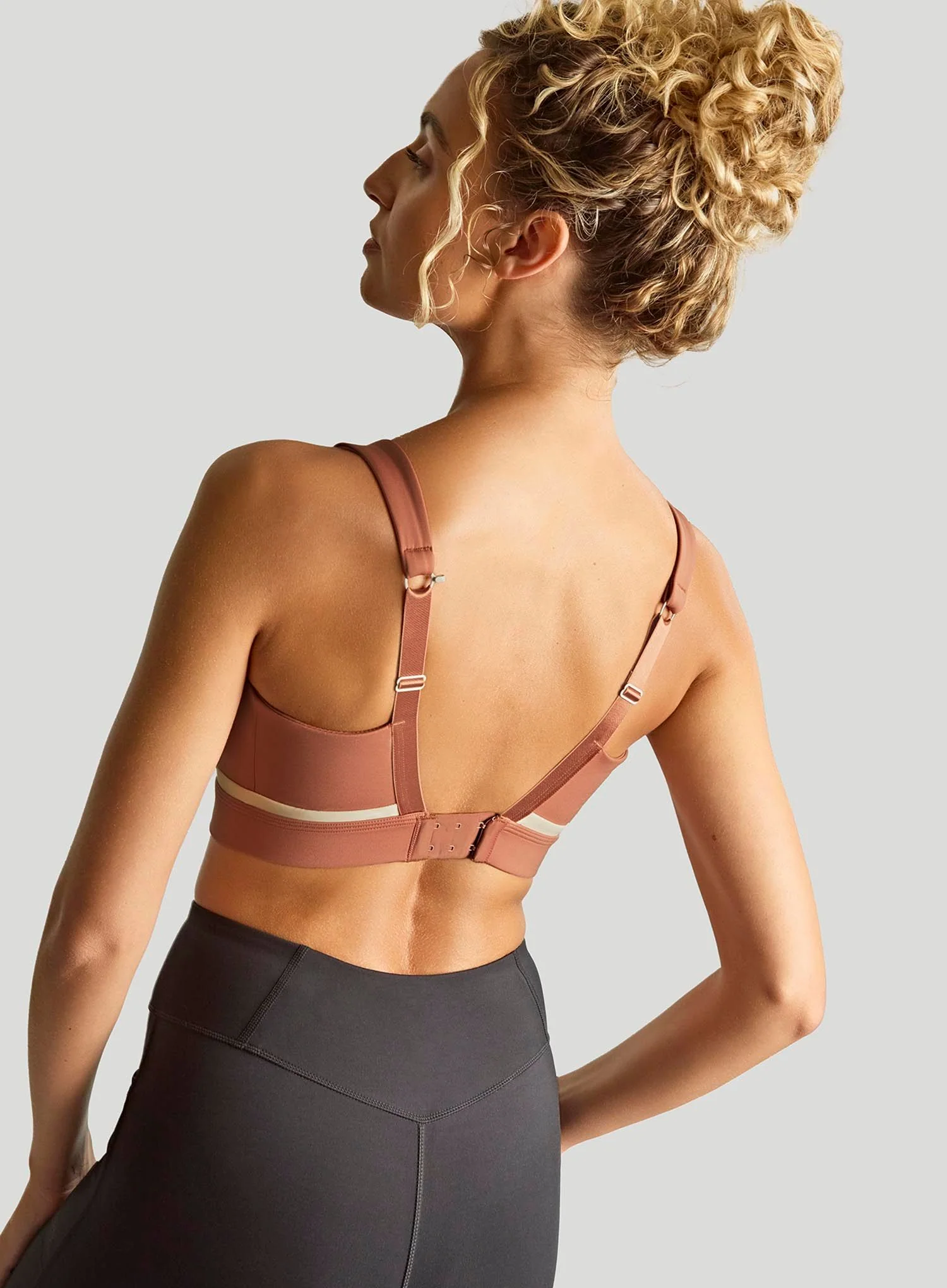 Panache Sport: Freedom Non Wired Non Padded Sports Bra Sienna Rose Chalk - Image 3