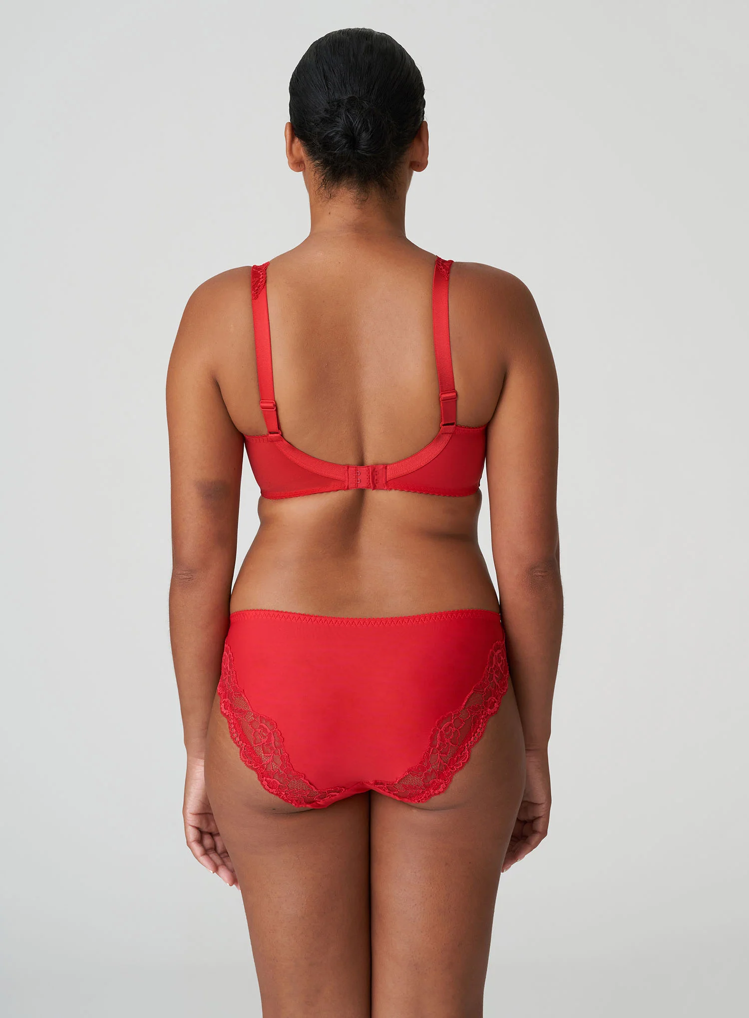Primadonna: Madison Full Cup Bra Scarlet - Image 3