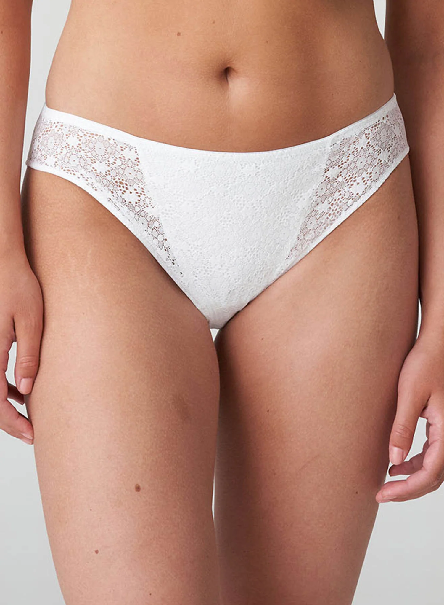 PrimaDonna Twist: Epirus Rio Brief White - Image 5