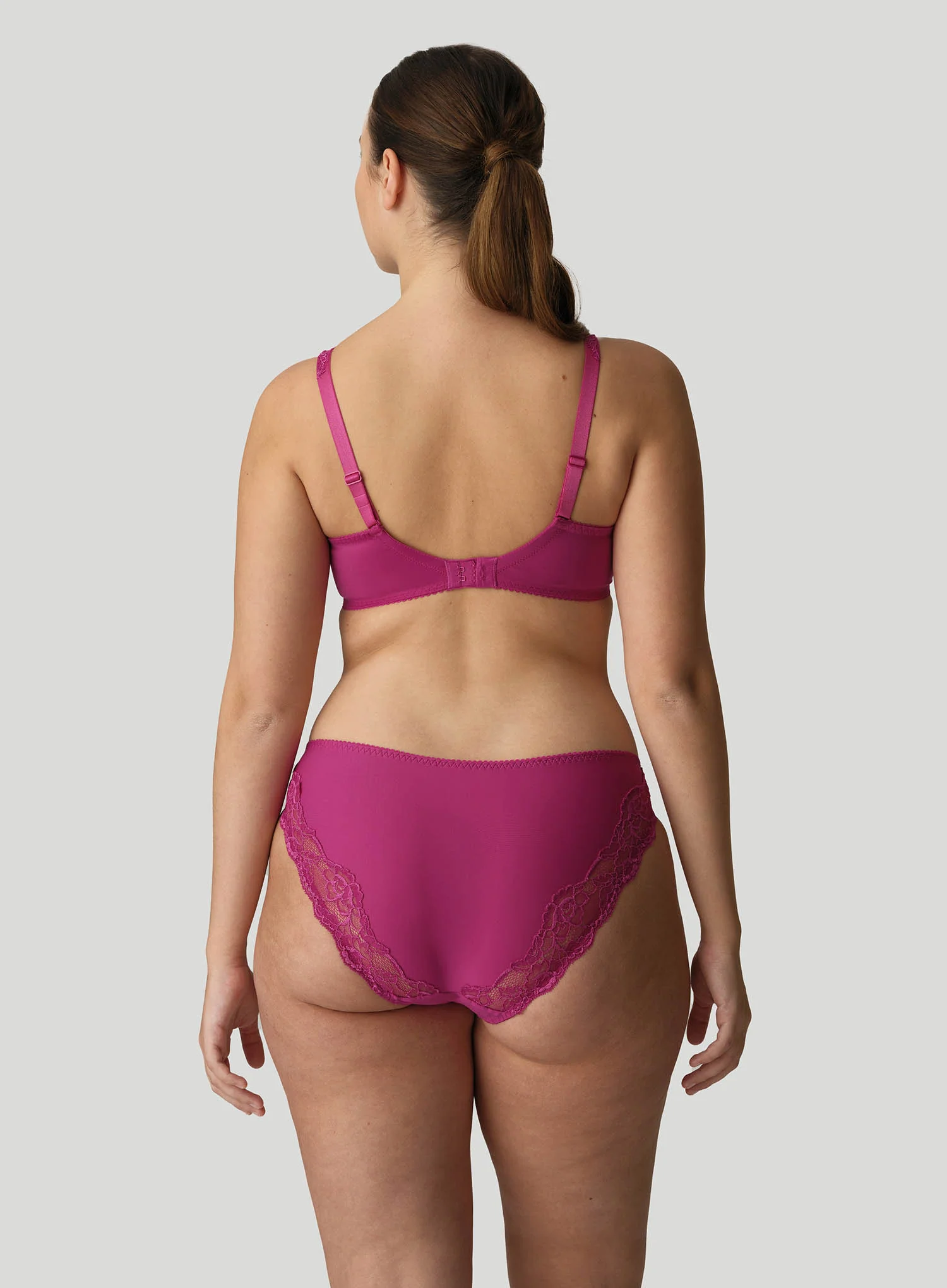 Primadonna: Madison Seamless Non Padded Bra Fuchsia Fiesta - Image 3