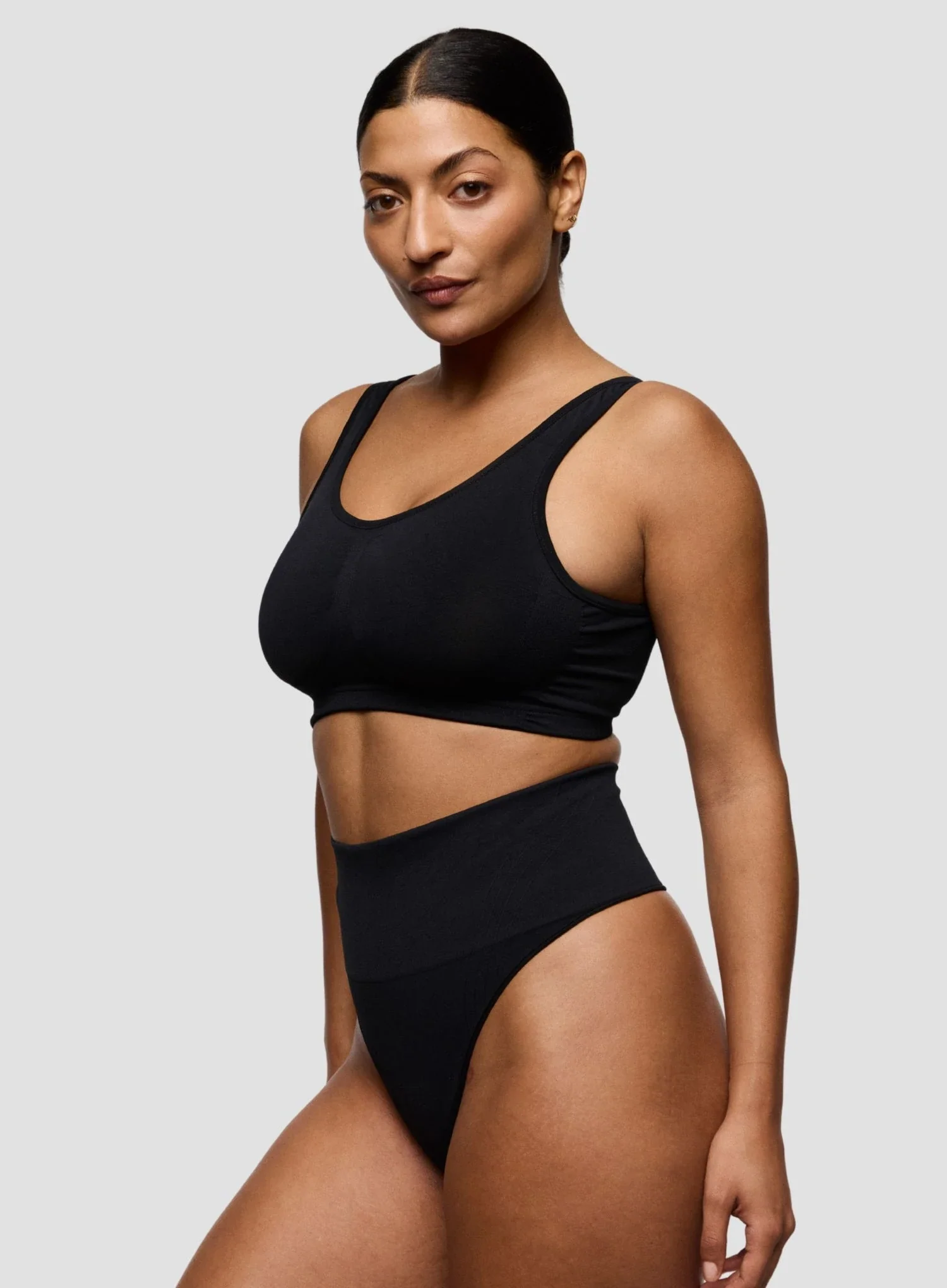 Primadonna: Nudda High Waist Shaping Thong Black - Image 4