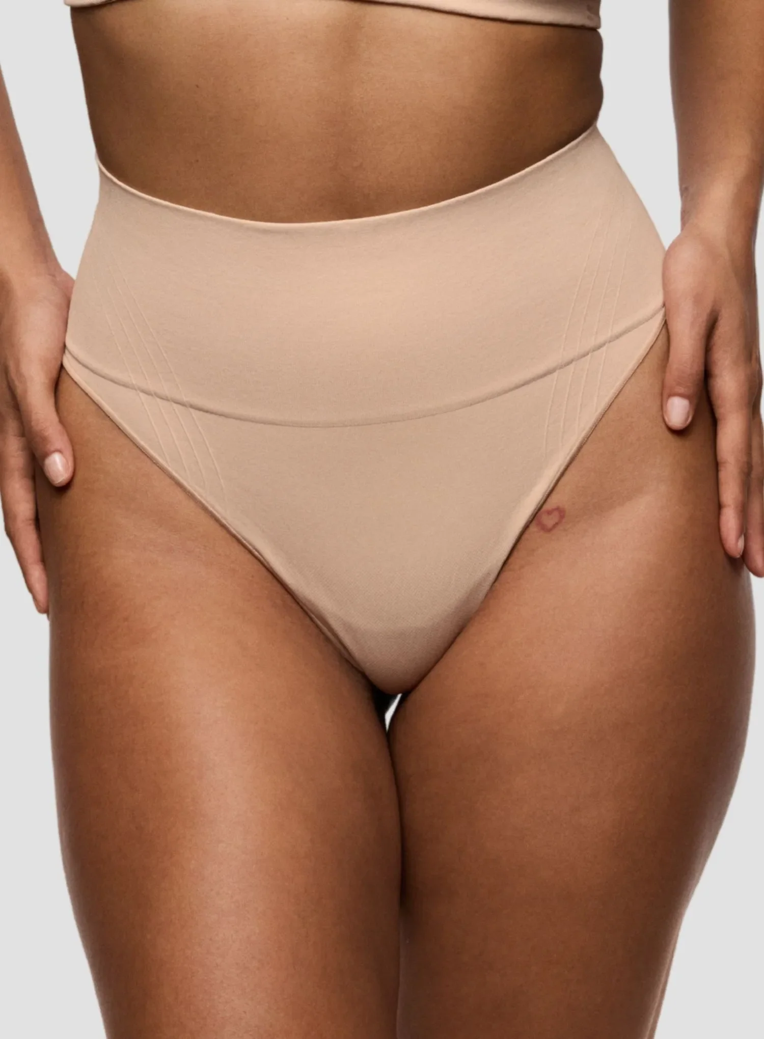 Primadonna: Nudda High Waist Shaping Thong Caffe Latte - Image 4