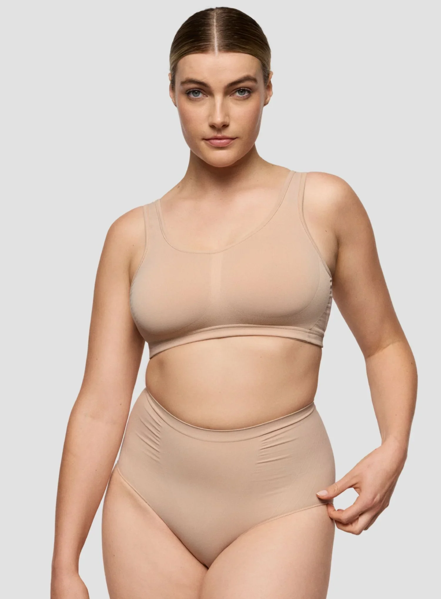 Primadonna: Nudda Non Wired Minimiser Bralette Caffe Latte - Image 2