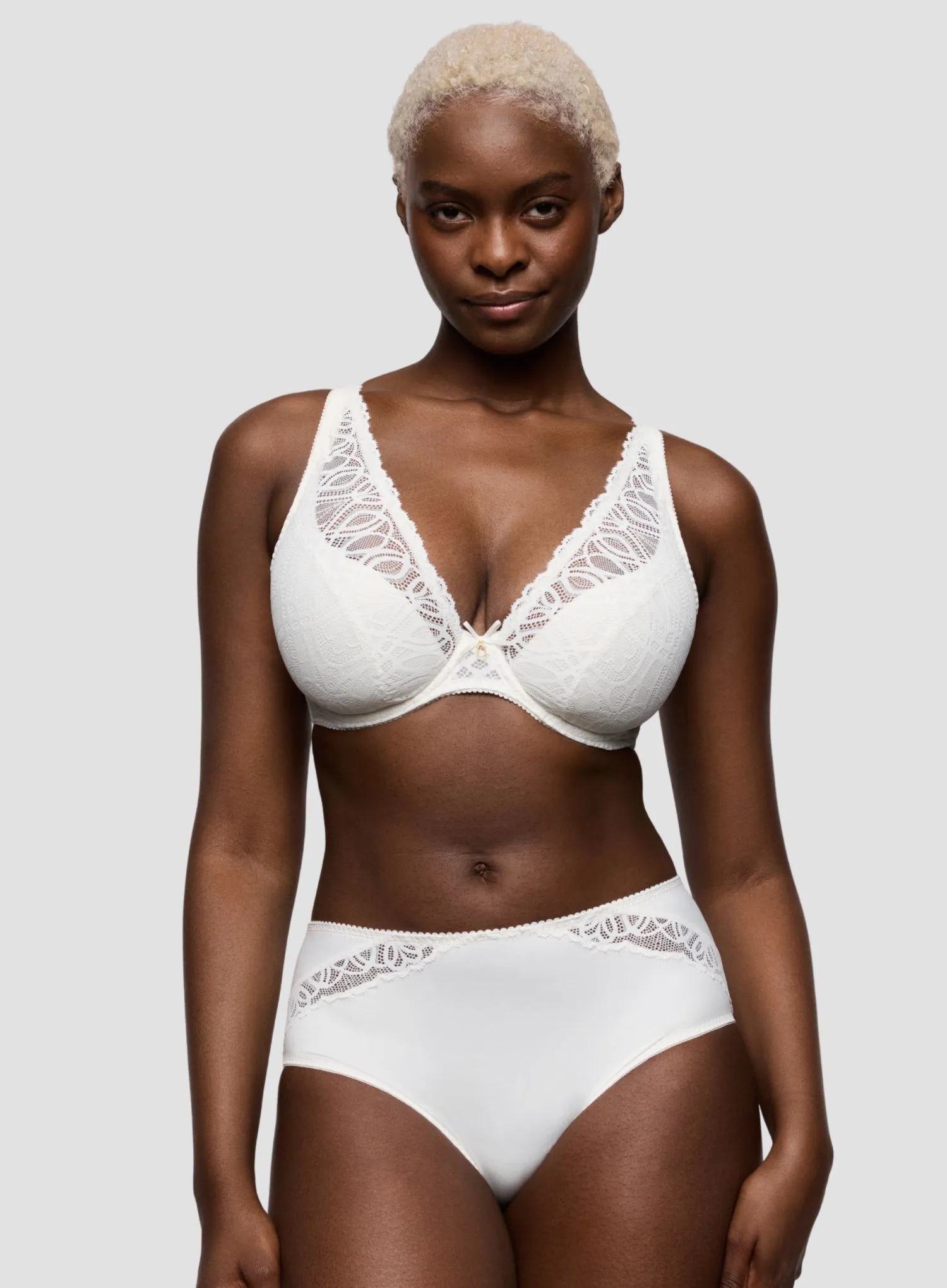Primadonna: Salerno Half Padded Plunge Bra Natural - Image 2