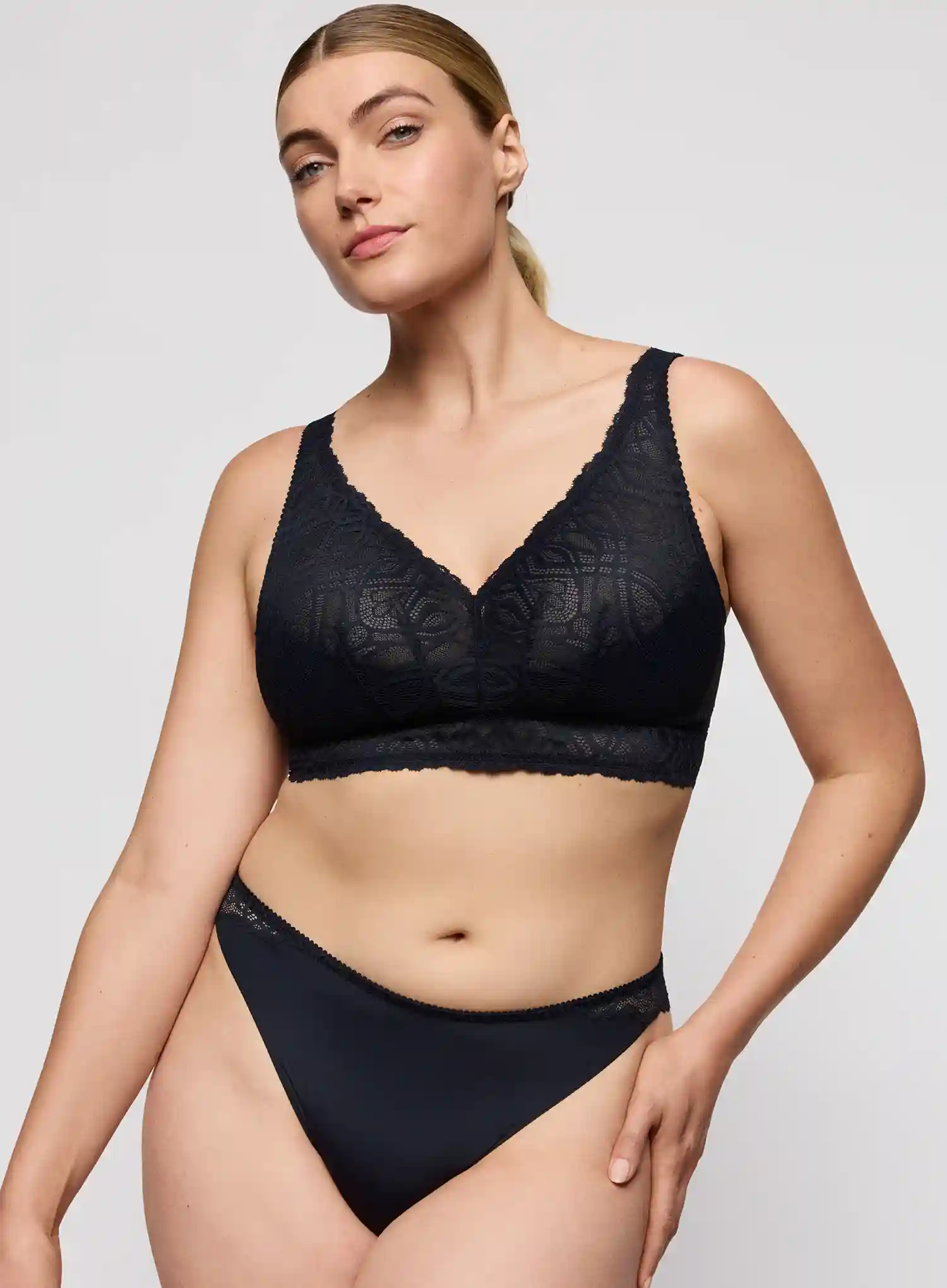 Primadonna: Salerno Thong Midnight Blue