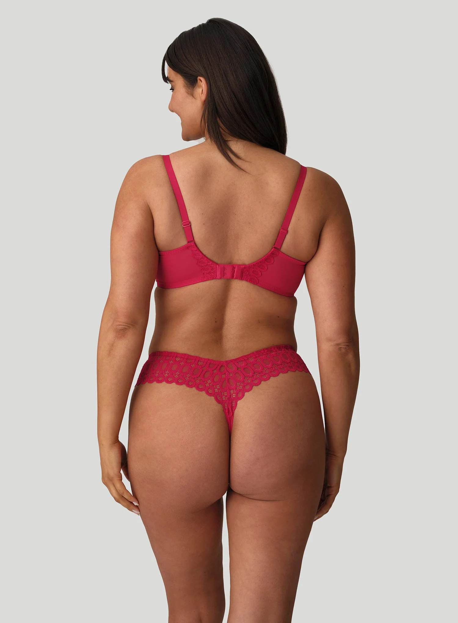 PrimaDonna Twist: Los Ayala Thong Sangria - Image 3