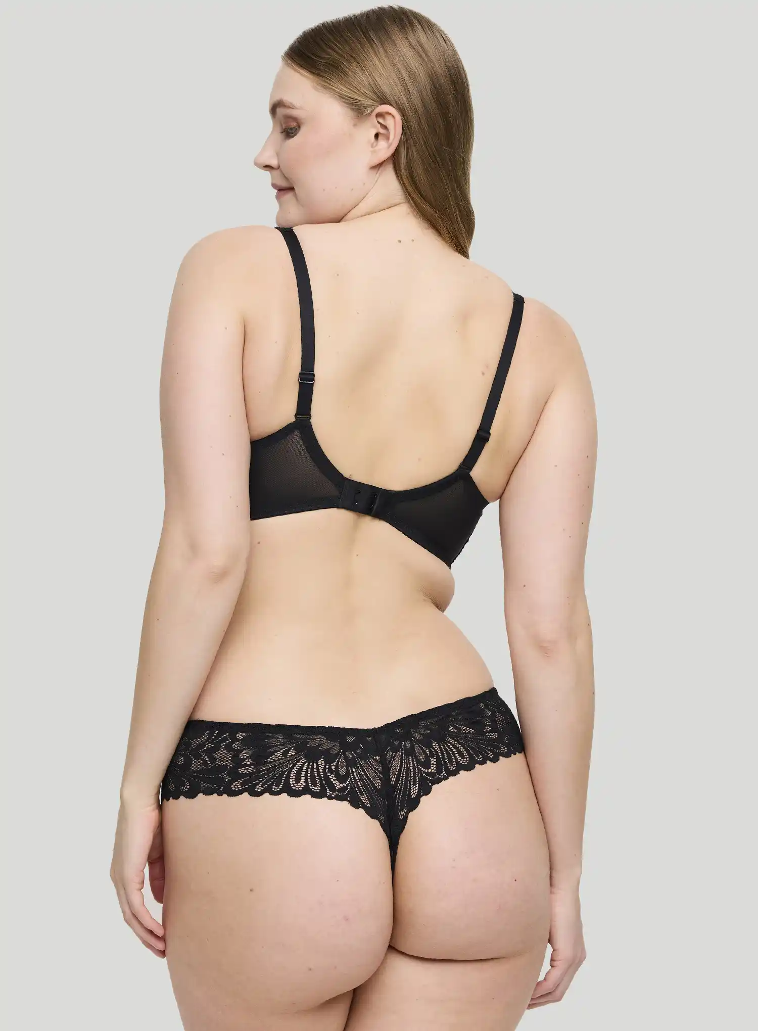 Primadonna Twist: Rupi Thong Black - Image 2