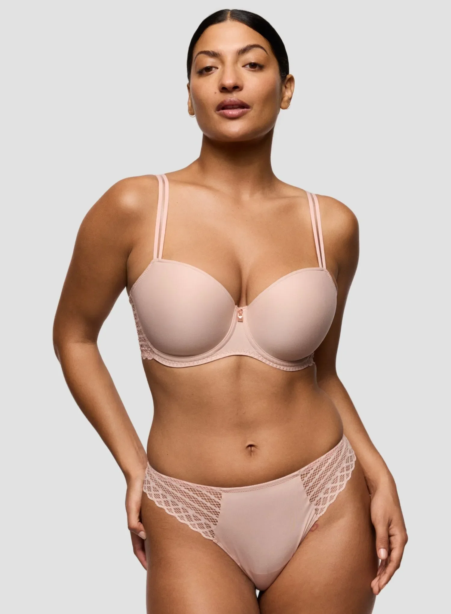 Primadonna Twist: Twist Side Thong Powder Rose