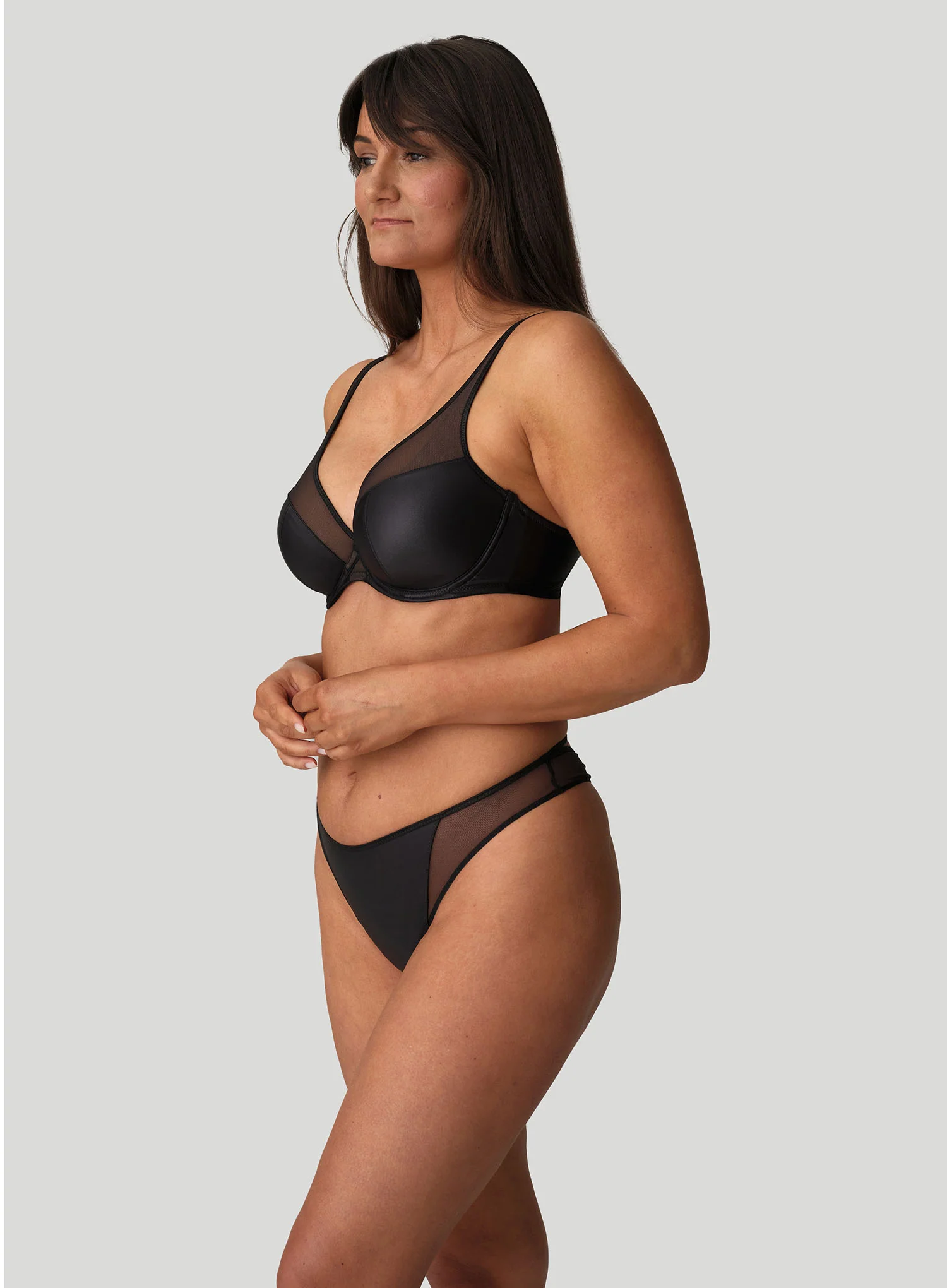 Primadonna Twist: Zipolite Half Padded Plunge Bra Black - Image 2