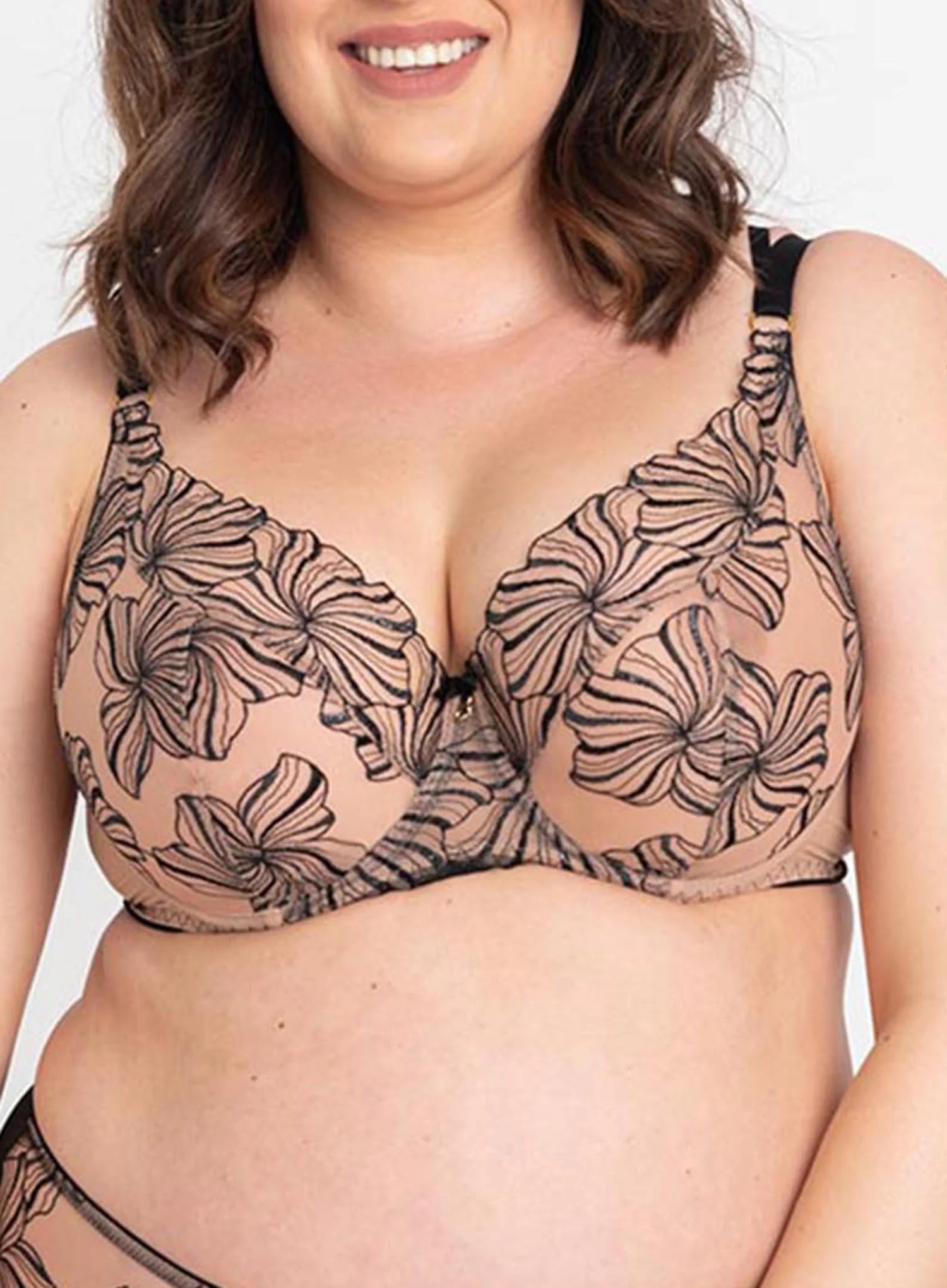 Samanta Lingerie: Roma Soft High Apex Bra Tattoo - Image 6