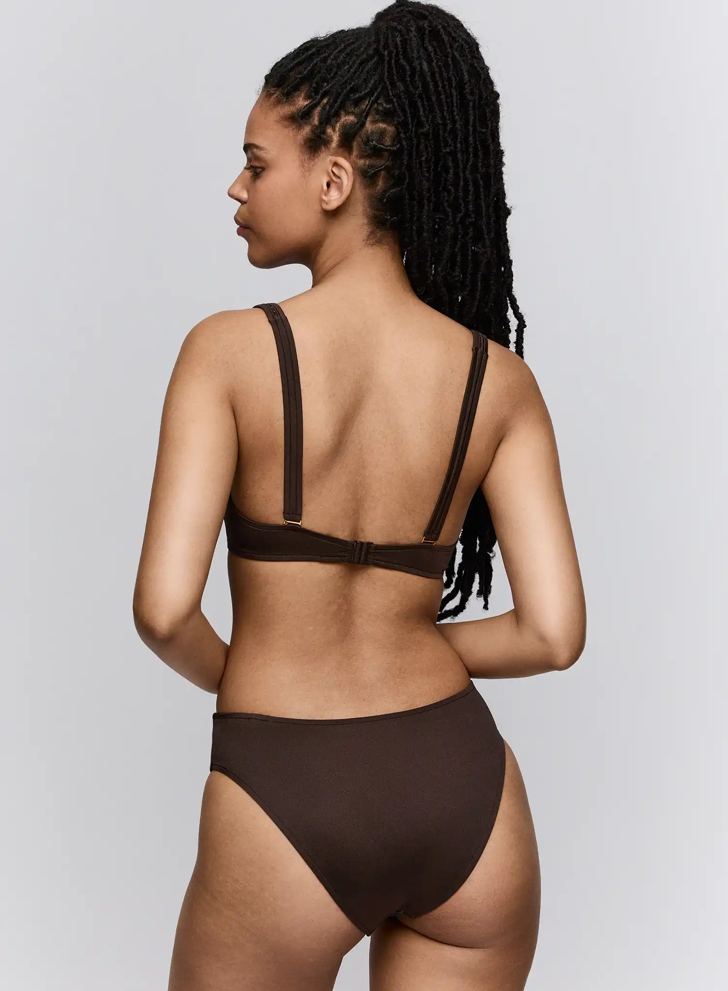 Sarda Swim: Janja Flexi Wire Bikini Top Chocolate - Image 3