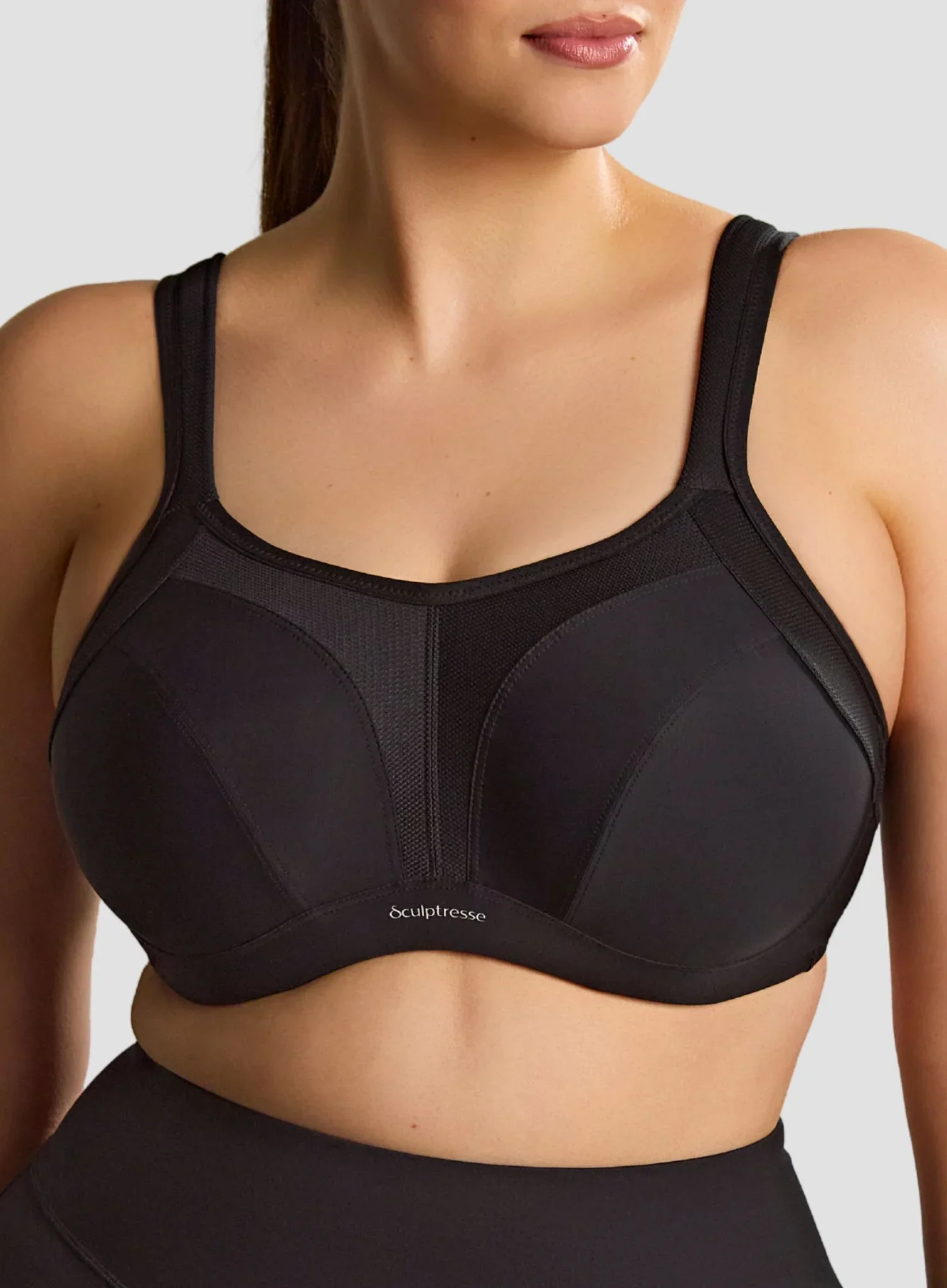 Sculptresse: Activate Non Padded Sports Bra Black - Image 4