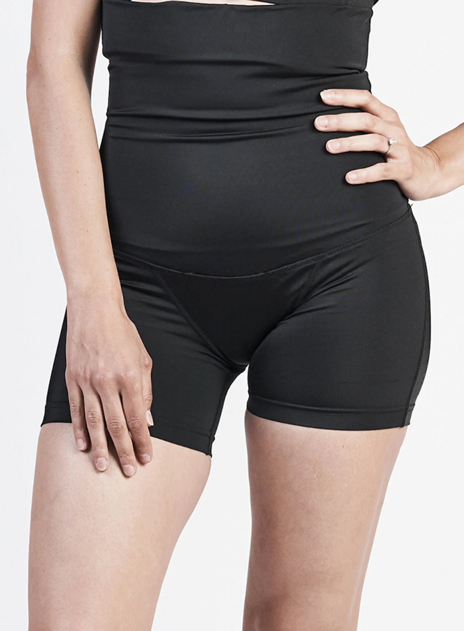 SRC: Compression Recovery Mini Shorts Black - Image 2