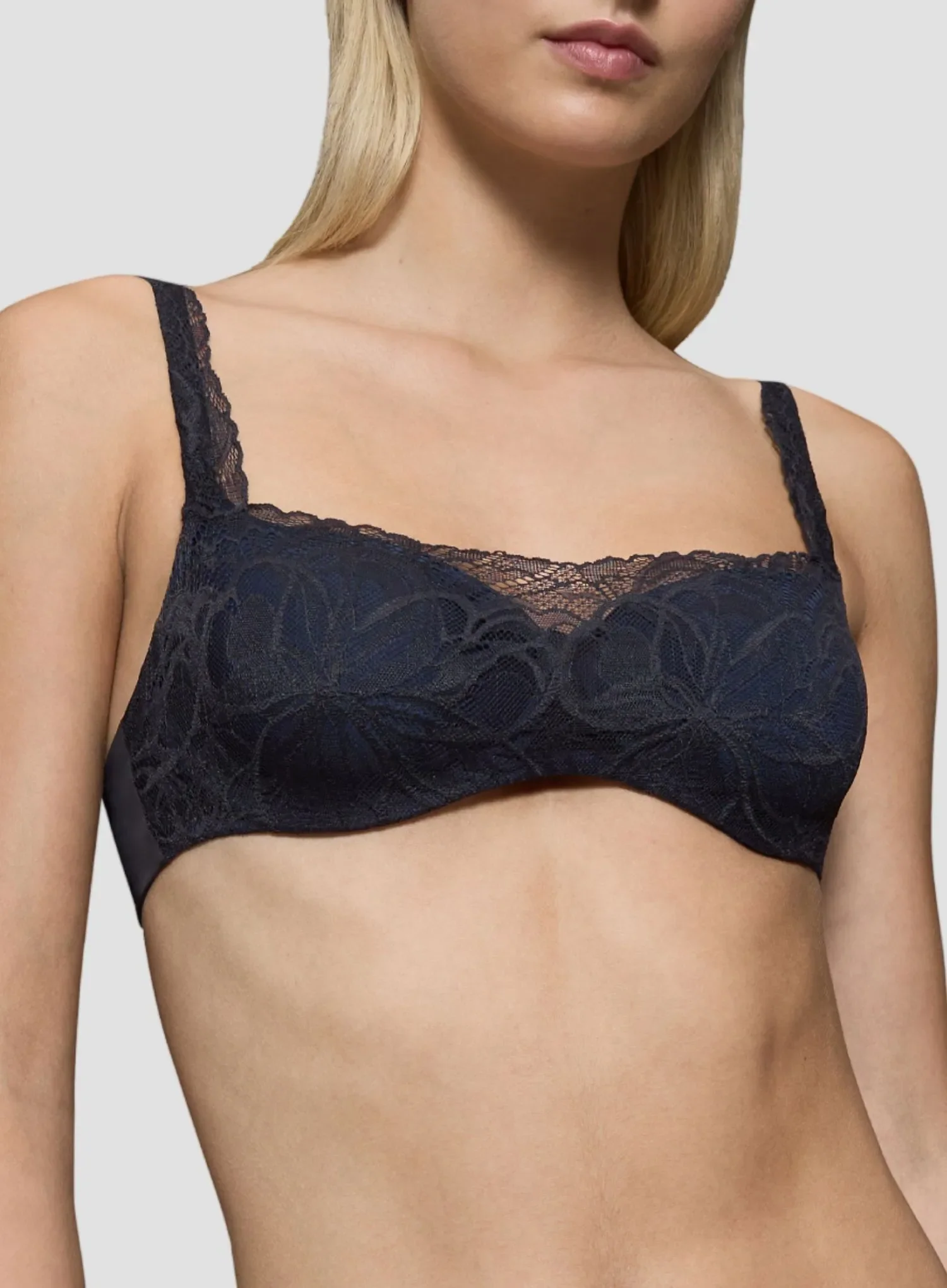 Triumph: Body Make Up Illusion Lace Balconette Bra Black - Image 4