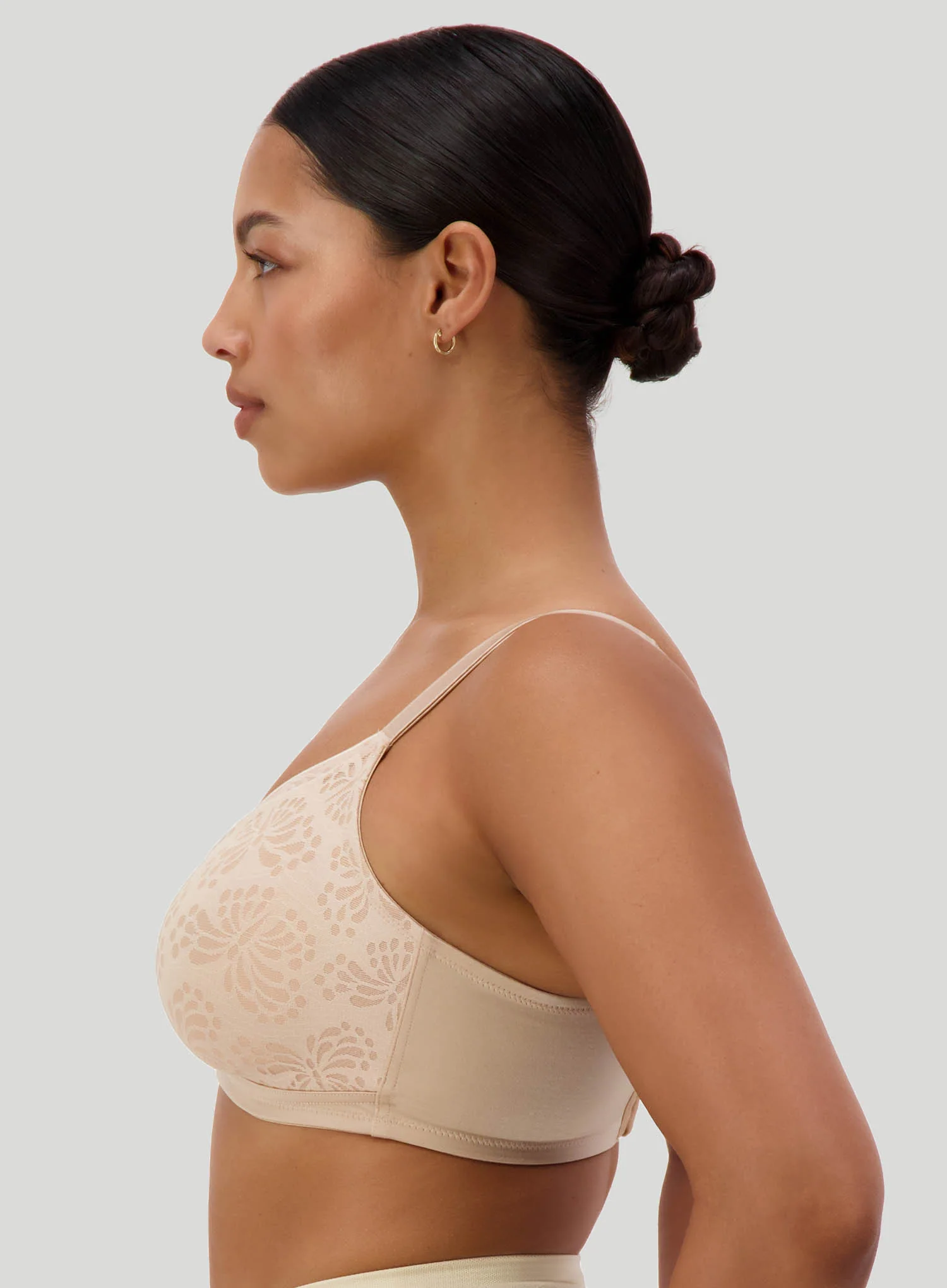 Triumph: Lacy Minimiser Wirefree Bra New Beige - Image 4