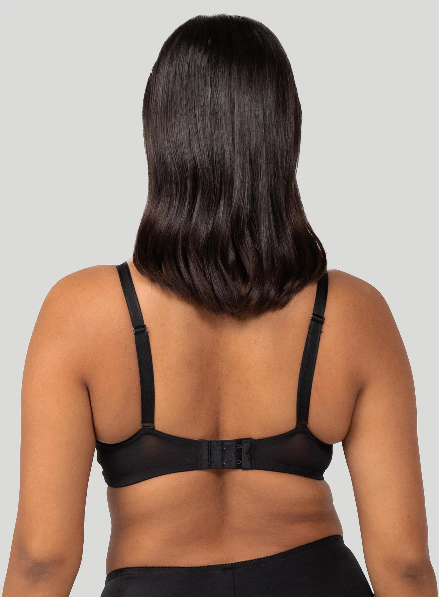 Triumph: Sheer Minimiser Bra W Black - Image 3