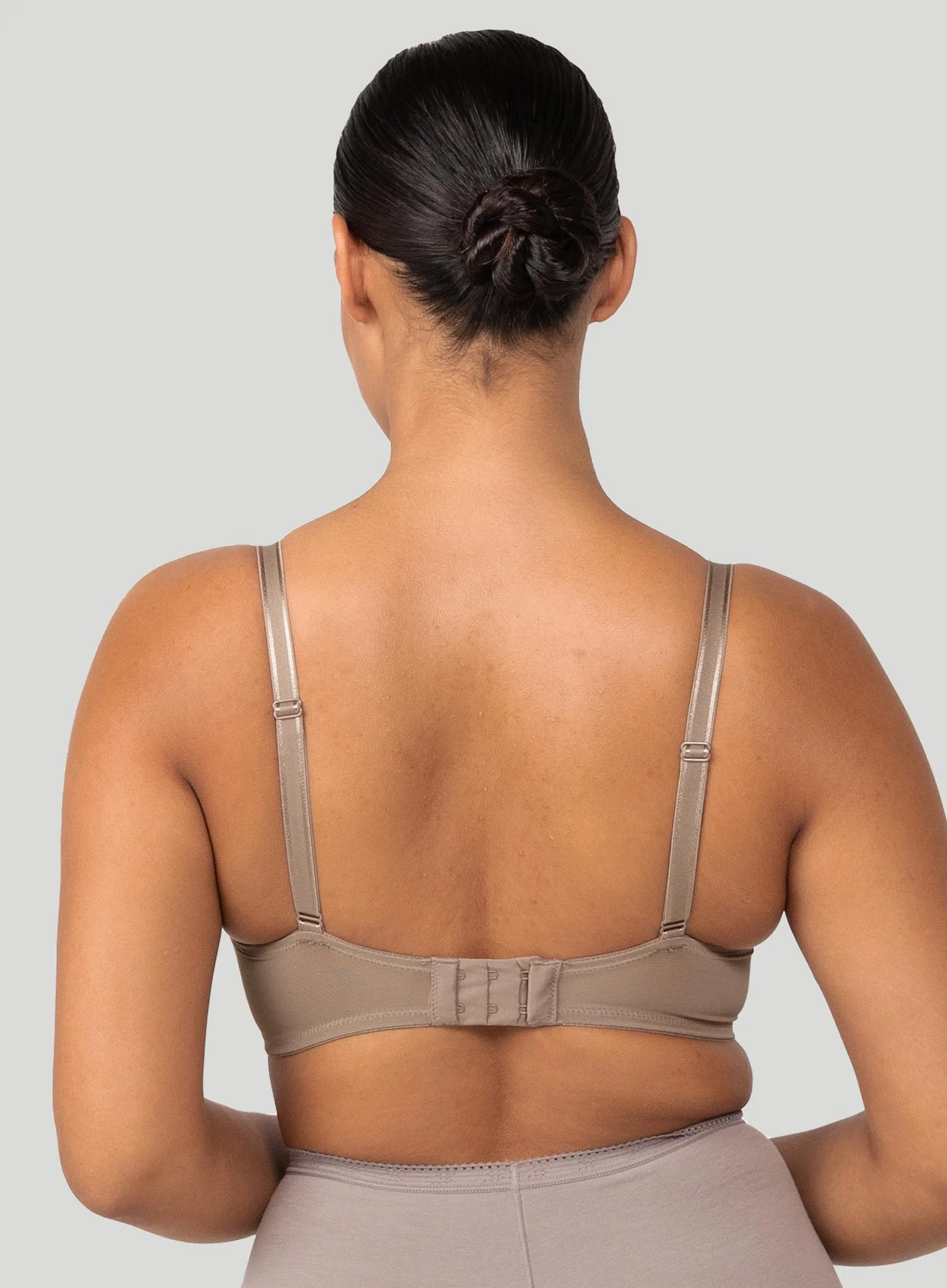 Triumph: Sheer Minimiser Bra W Mocca - Image 3