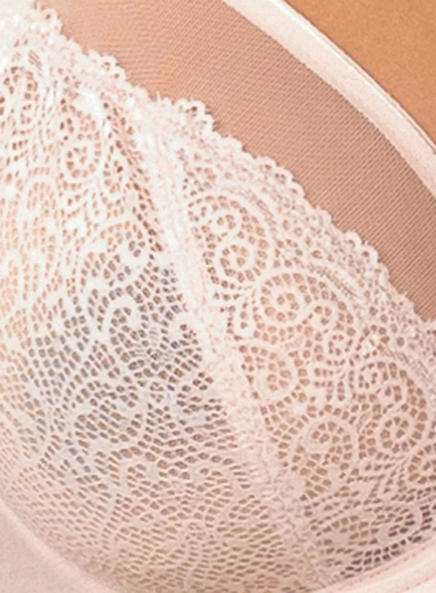 Triumph: Sheer Minimiser Bra W Nude Pink - Image 5