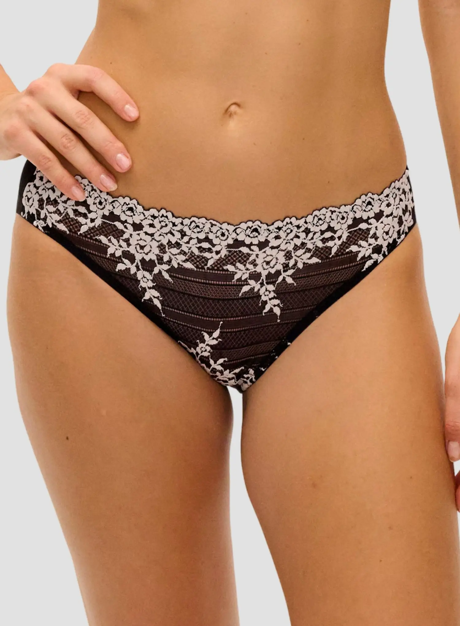 Wacoal: Embrace Lace Bikini Brief Black - Image 4
