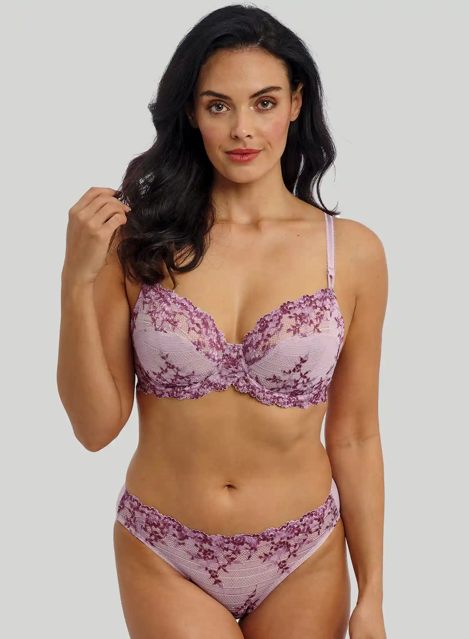 Wacoal: Embrace Lace Bikini Brief Keepsake Lilac