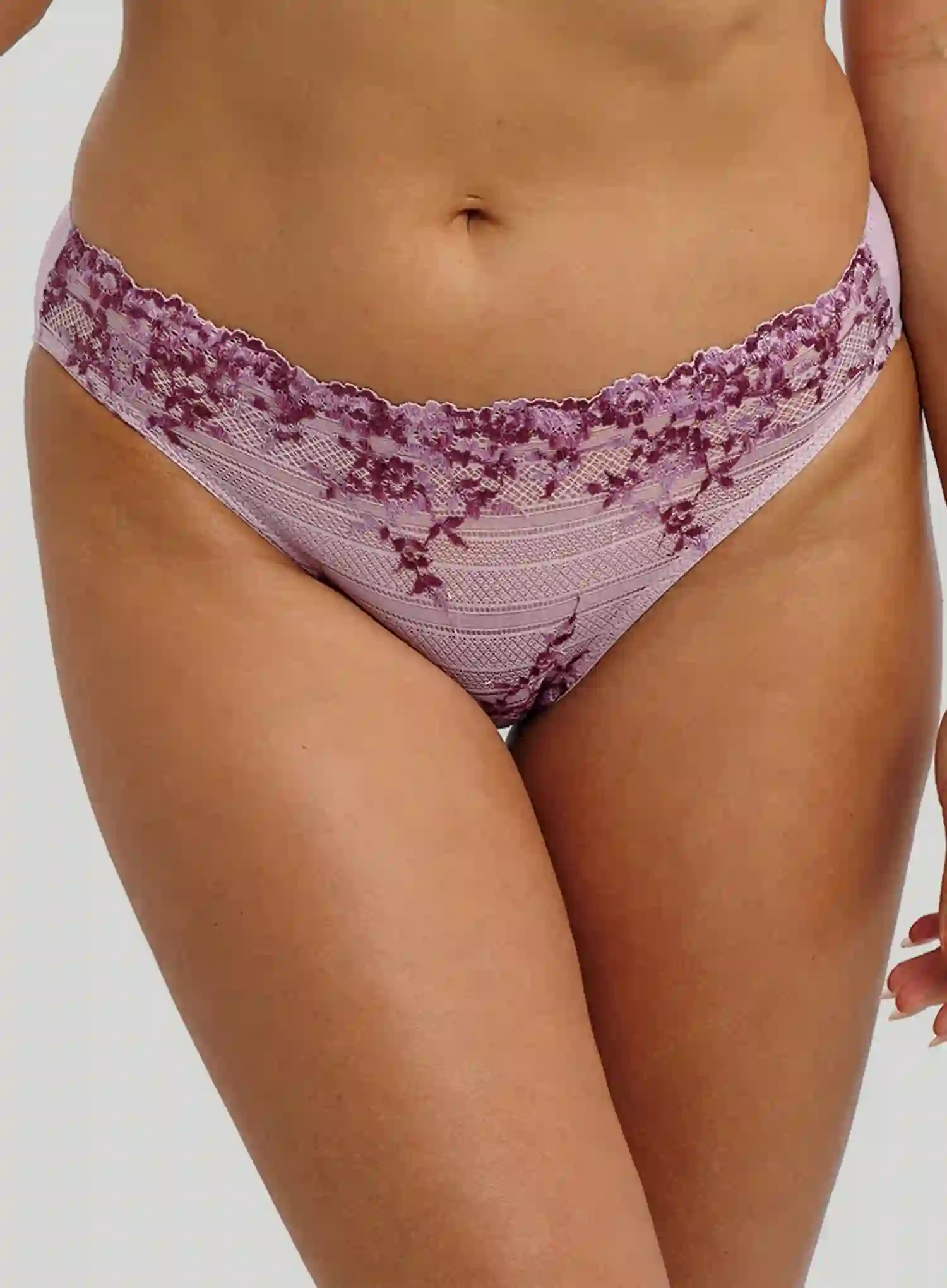 Wacoal: Embrace Lace Bikini Brief Keepsake Lilac - Image 4